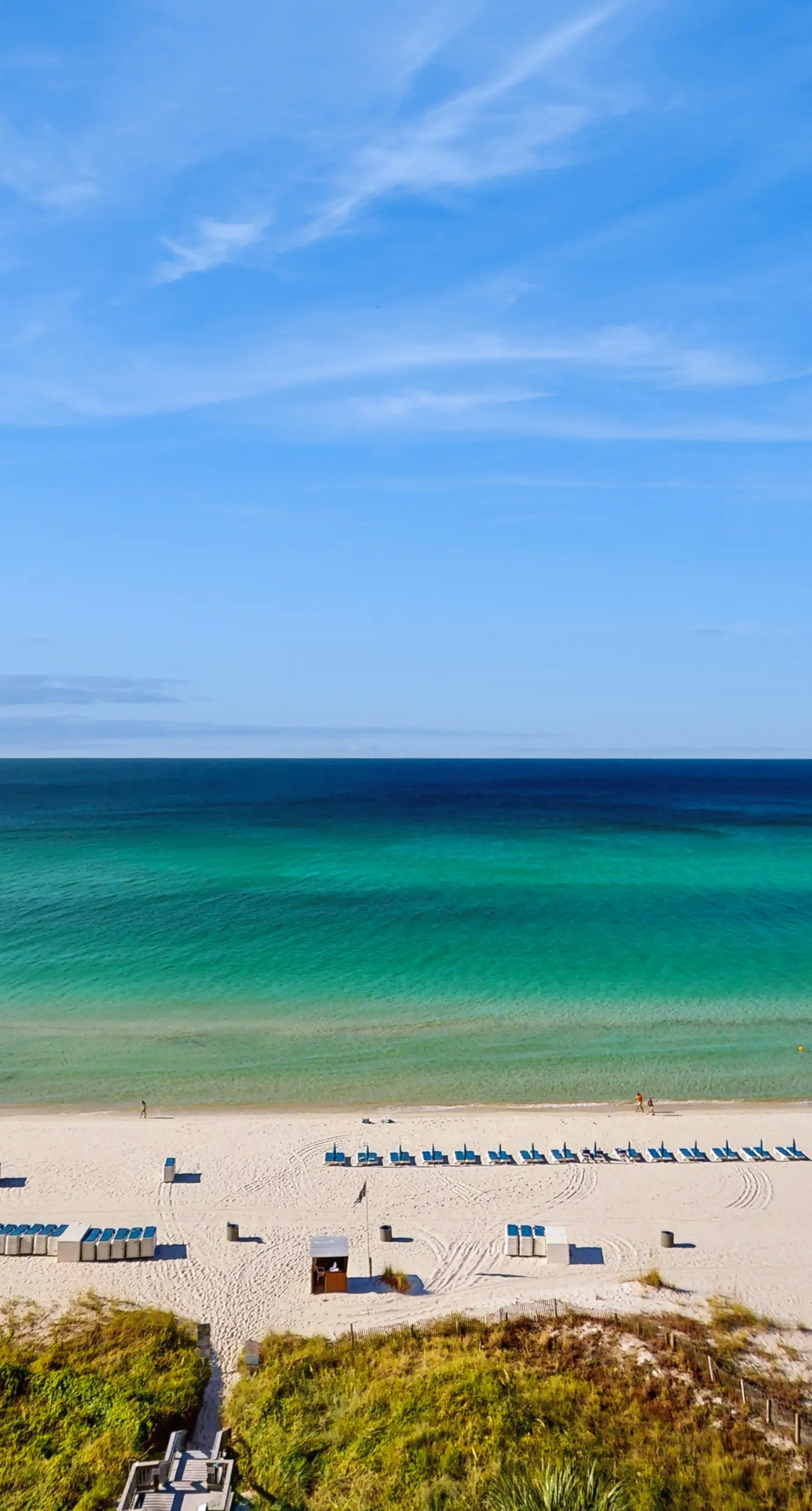 Elegant & spacious condo with incredible Gulf-front views, two pools & gym