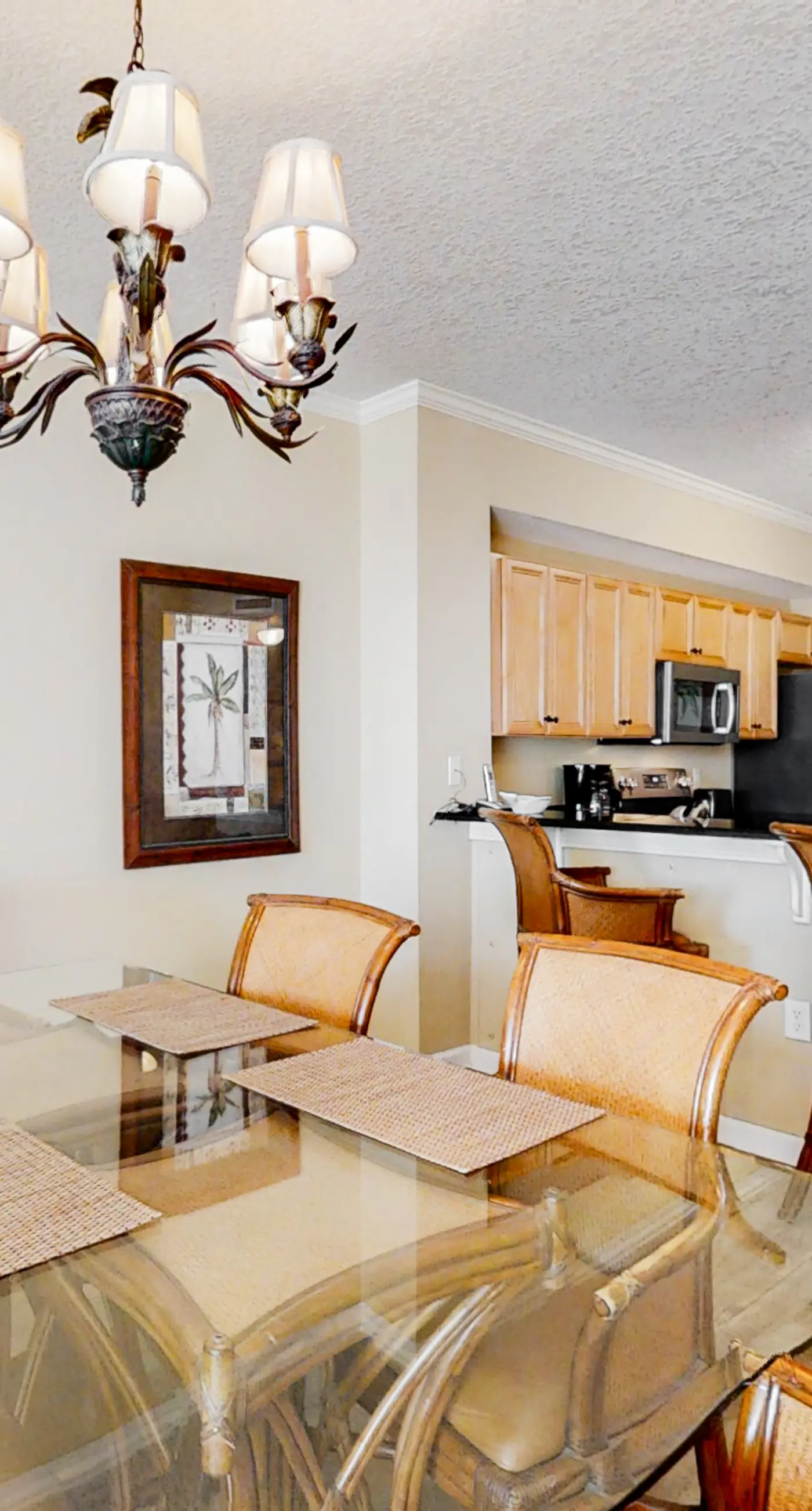 Condo with 2 stunning pools, hot tub, gym, partial Gulf view & pickleball