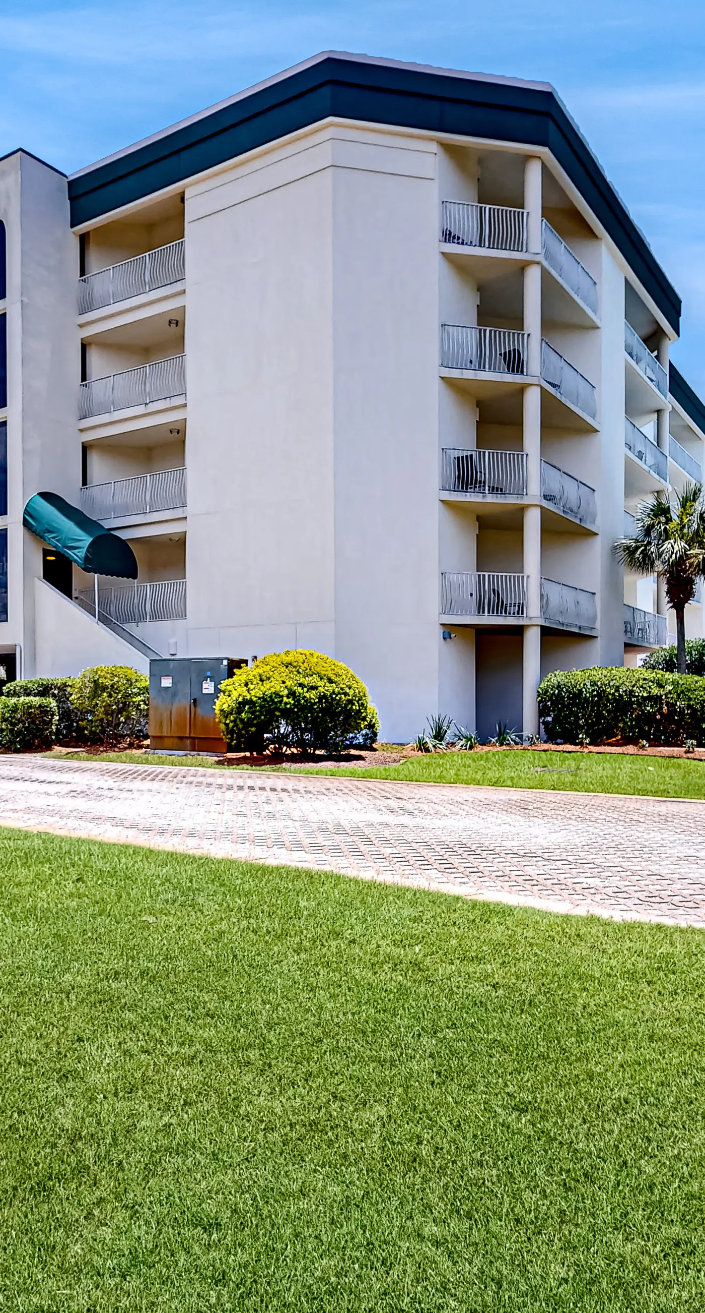 Gulf-front 3-bedroom condo with balconies off each bedroom & pickleball