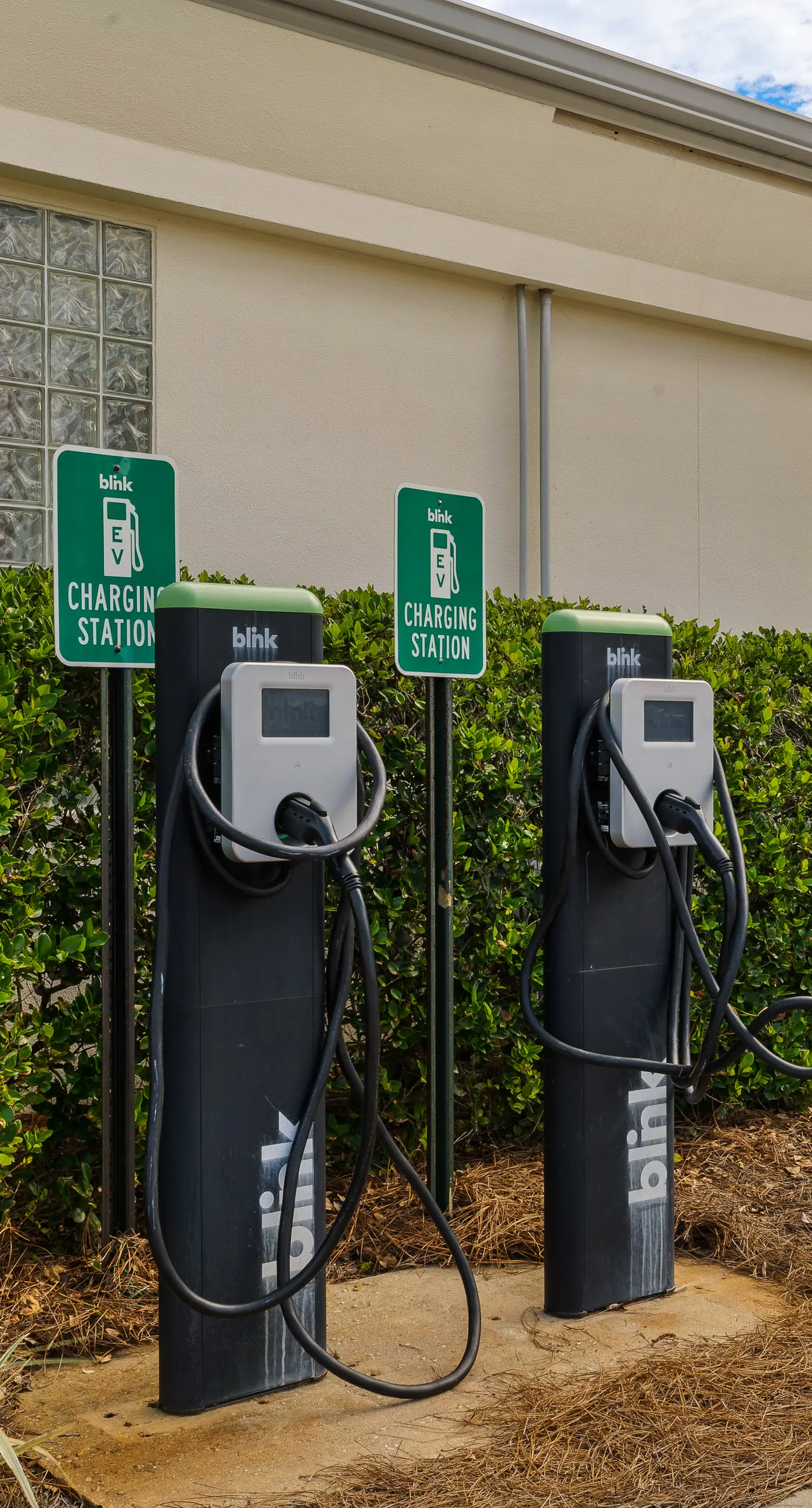 Gulf-front 3-bedroom condo with balconies off each bedroom & pickleball