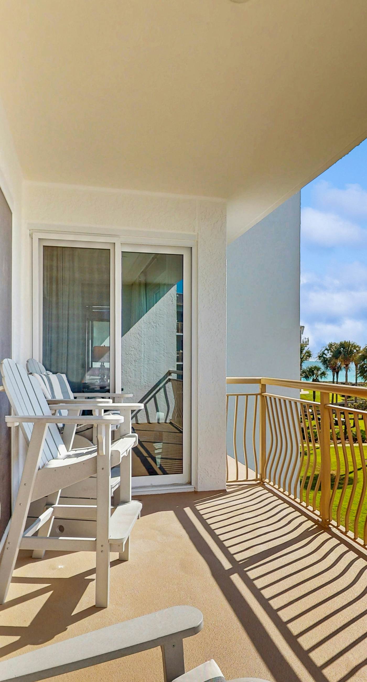 Amazing Santa Rosa Beach condo with pool, hot tub & pickleball