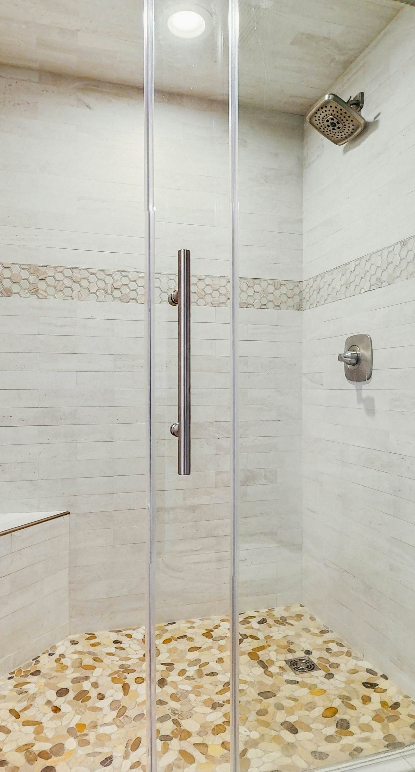 Amazing Santa Rosa Beach condo with pool, hot tub & pickleball