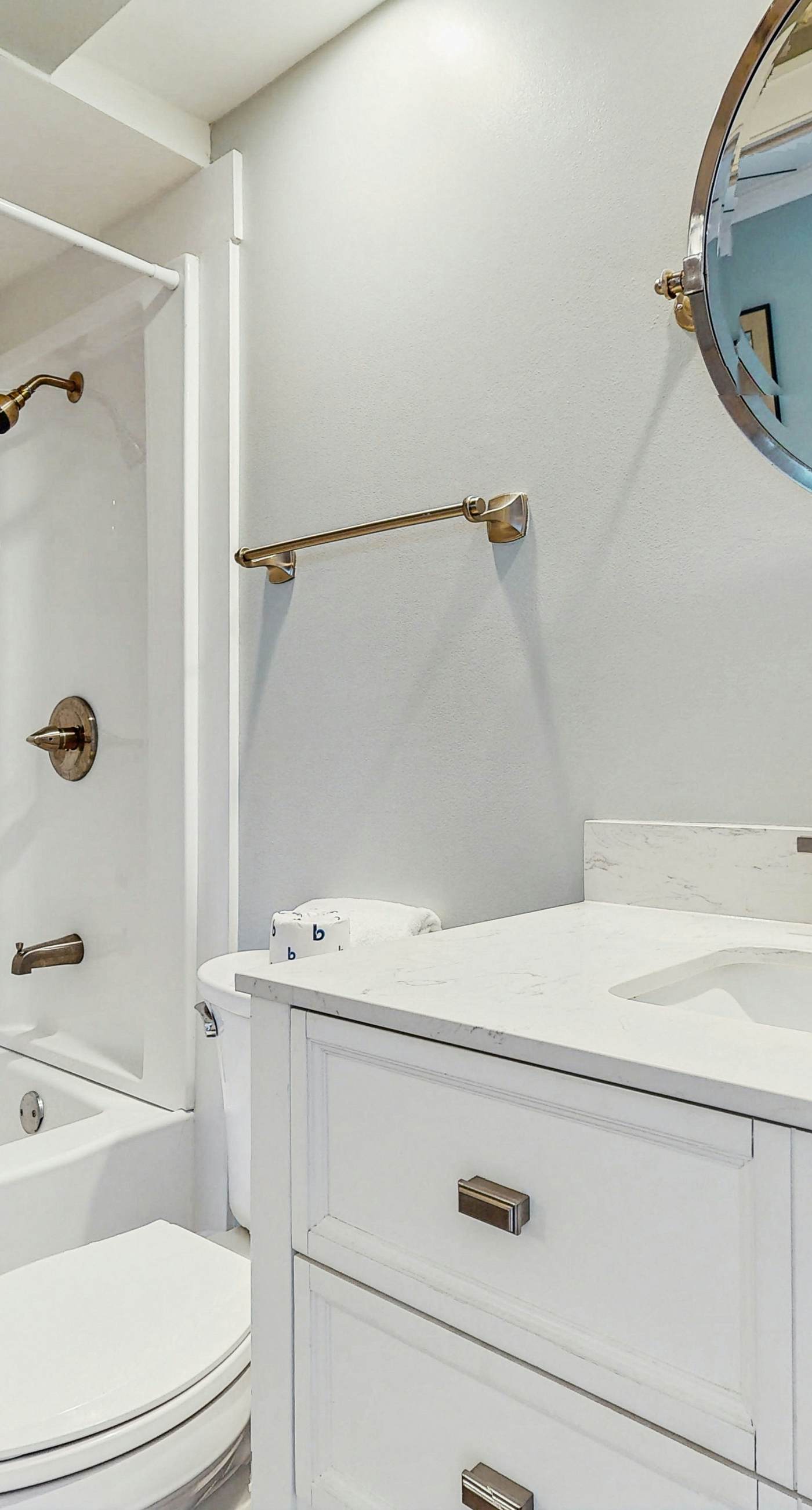 Amazing Santa Rosa Beach condo with pool, hot tub & pickleball