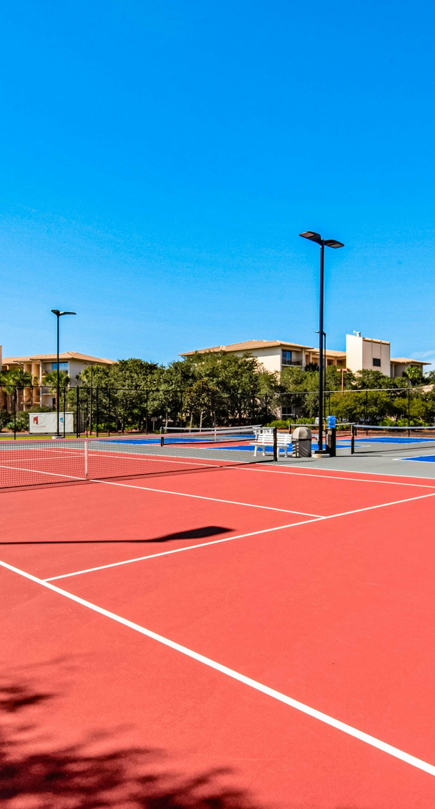 Amazing Santa Rosa Beach condo with pool, hot tub & pickleball