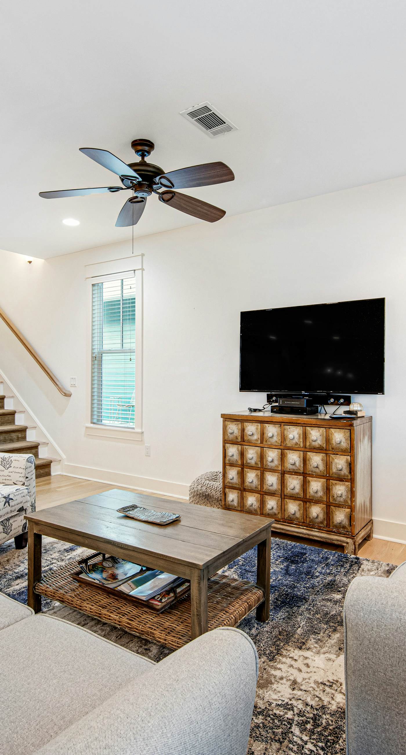 Gorgeous coastal home w/ shared pool - walk to beach, dining & shopping