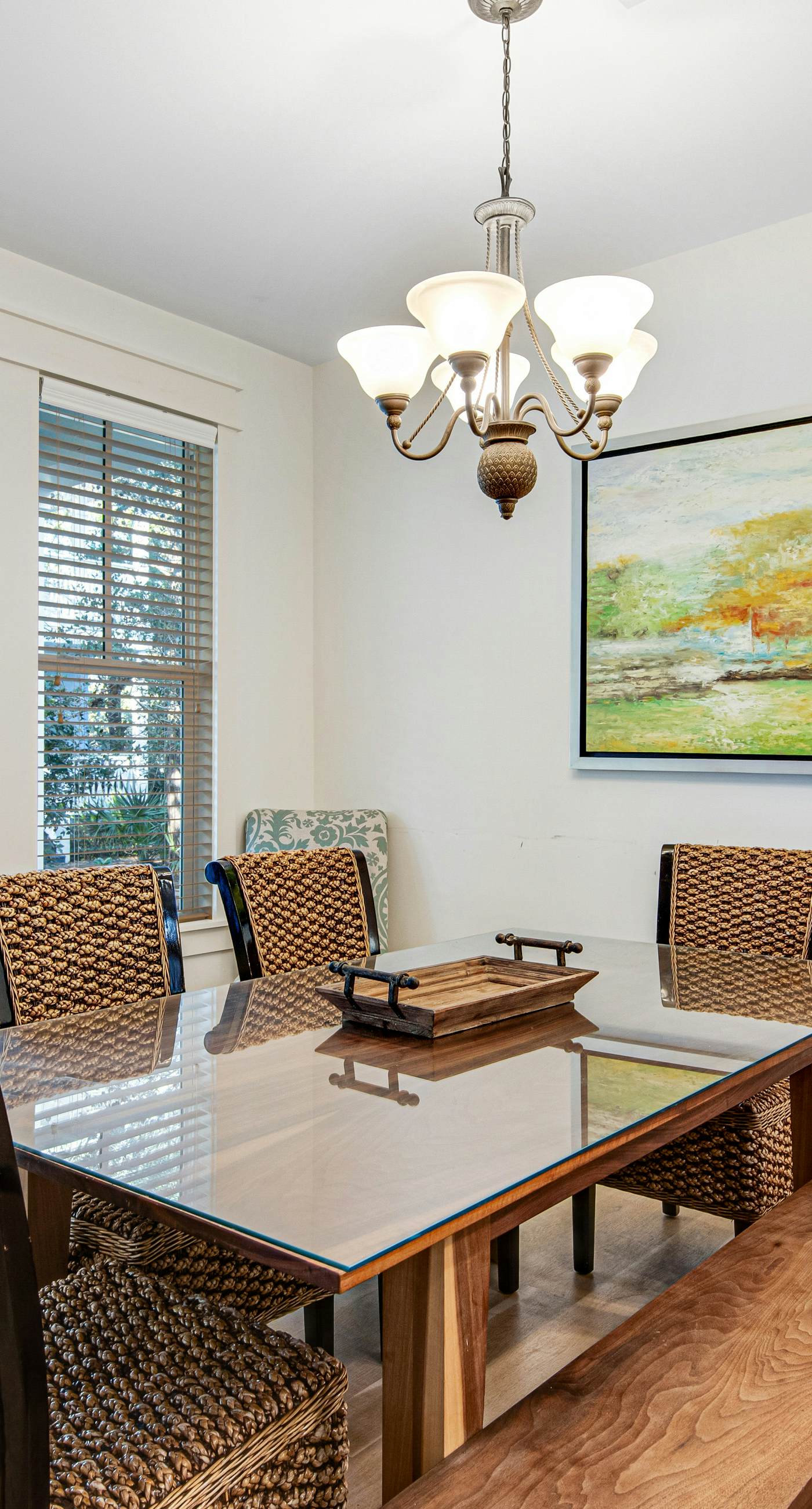 Gorgeous coastal home w/ shared pool - walk to beach, dining & shopping