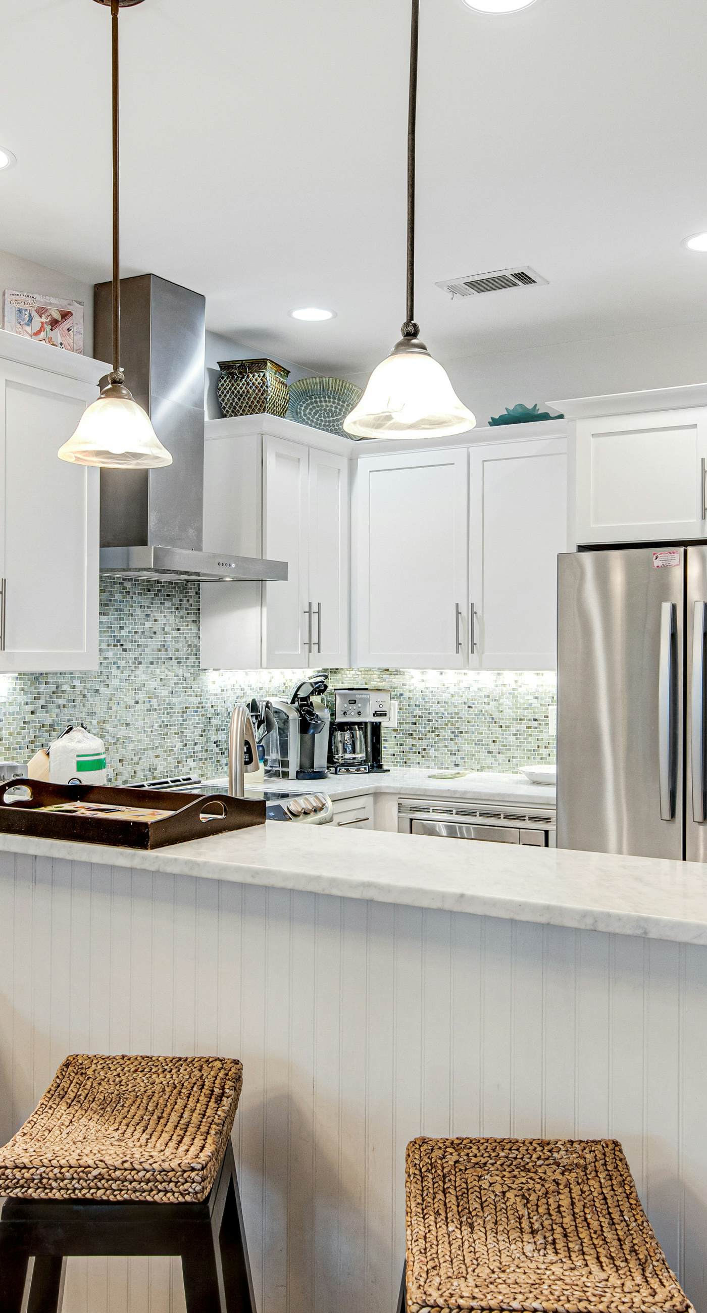 Gorgeous coastal home w/ shared pool - walk to beach, dining & shopping