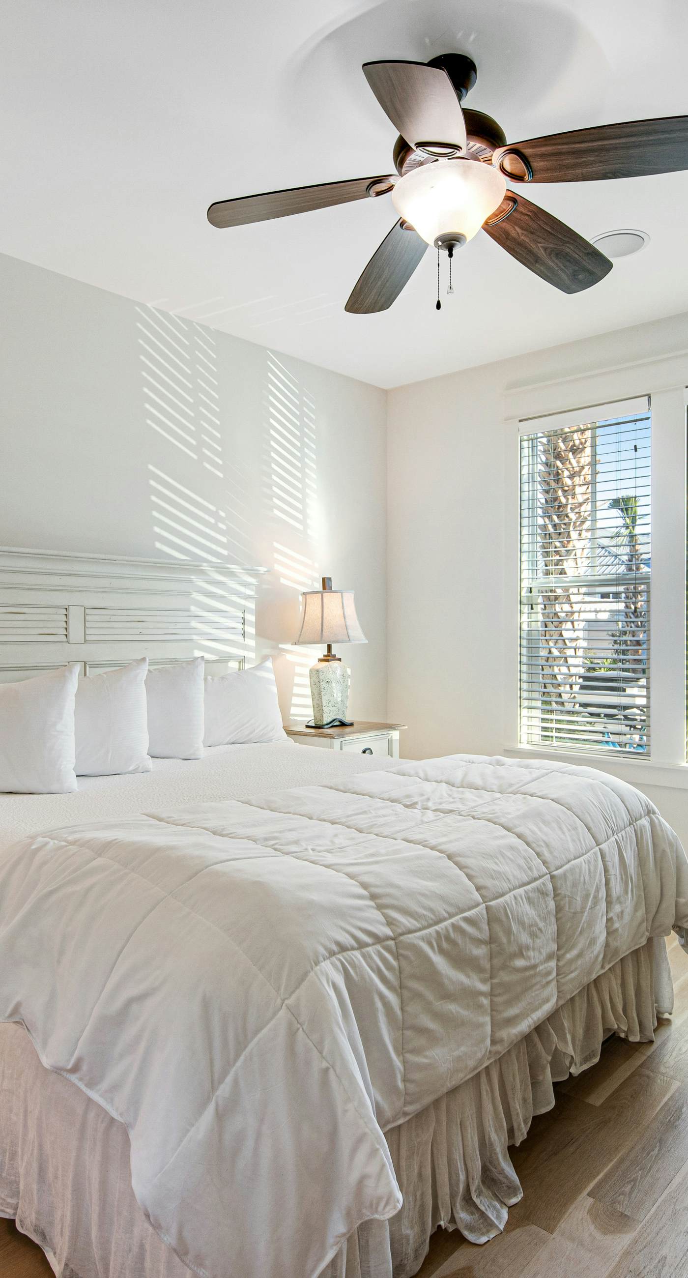 Gorgeous coastal home w/ shared pool - walk to beach, dining & shopping