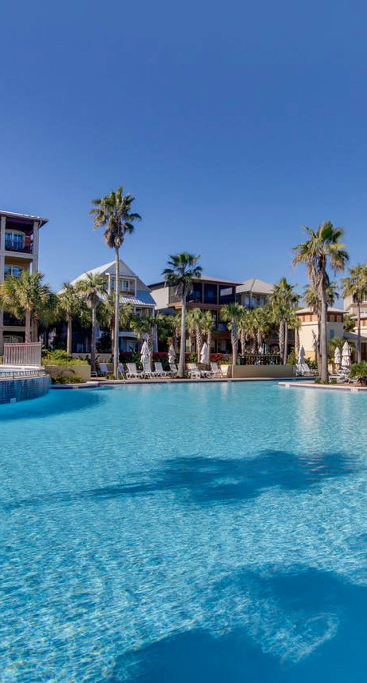 Gorgeous coastal home w/ shared pool - walk to beach, dining & shopping