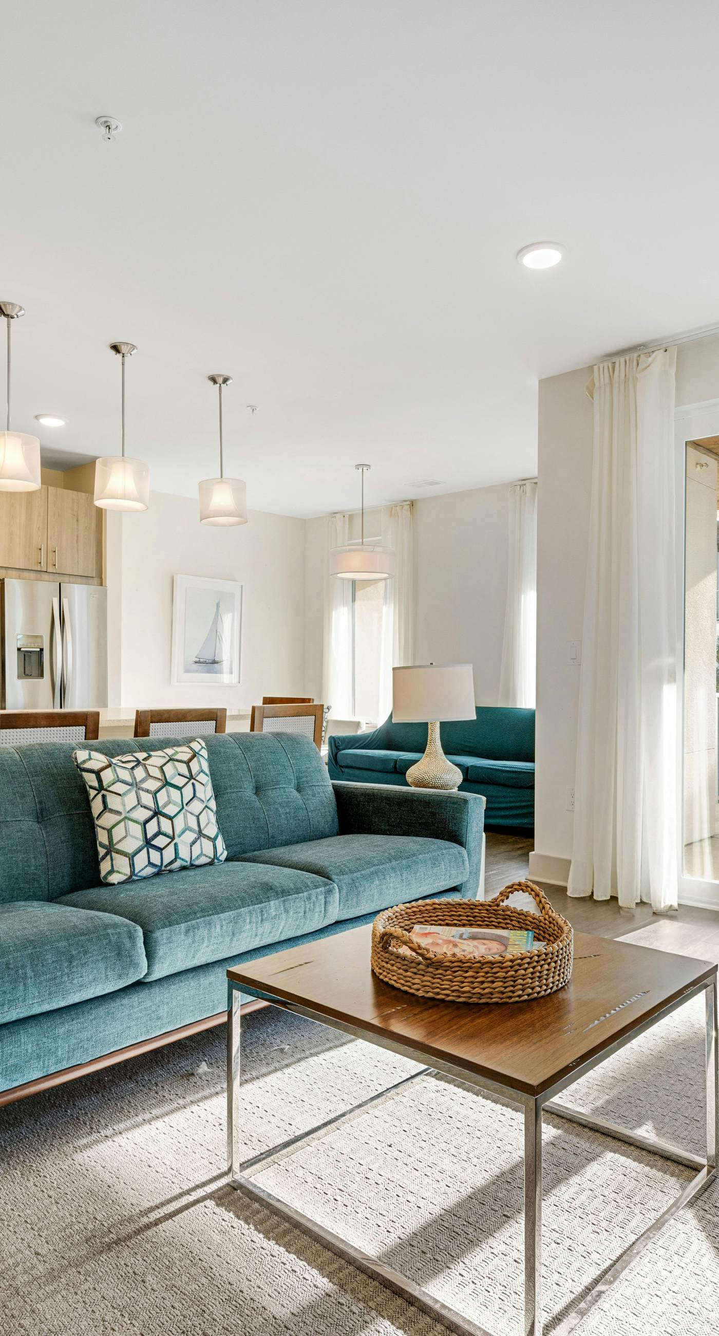 Third-floor luxury condo near beach with resort pool, gym & EV chargers