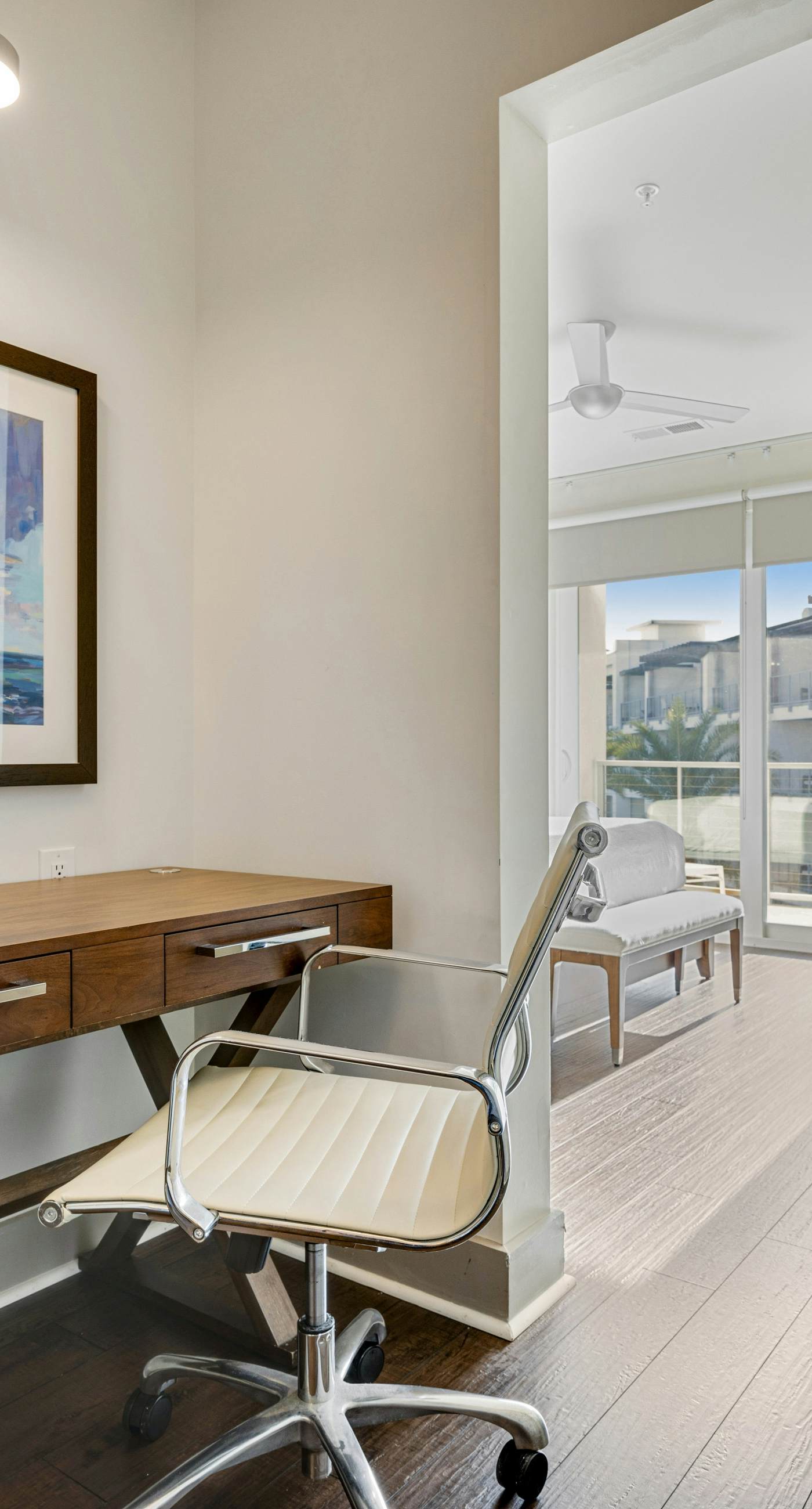 Third-floor luxury condo near beach with resort pool, gym & EV chargers