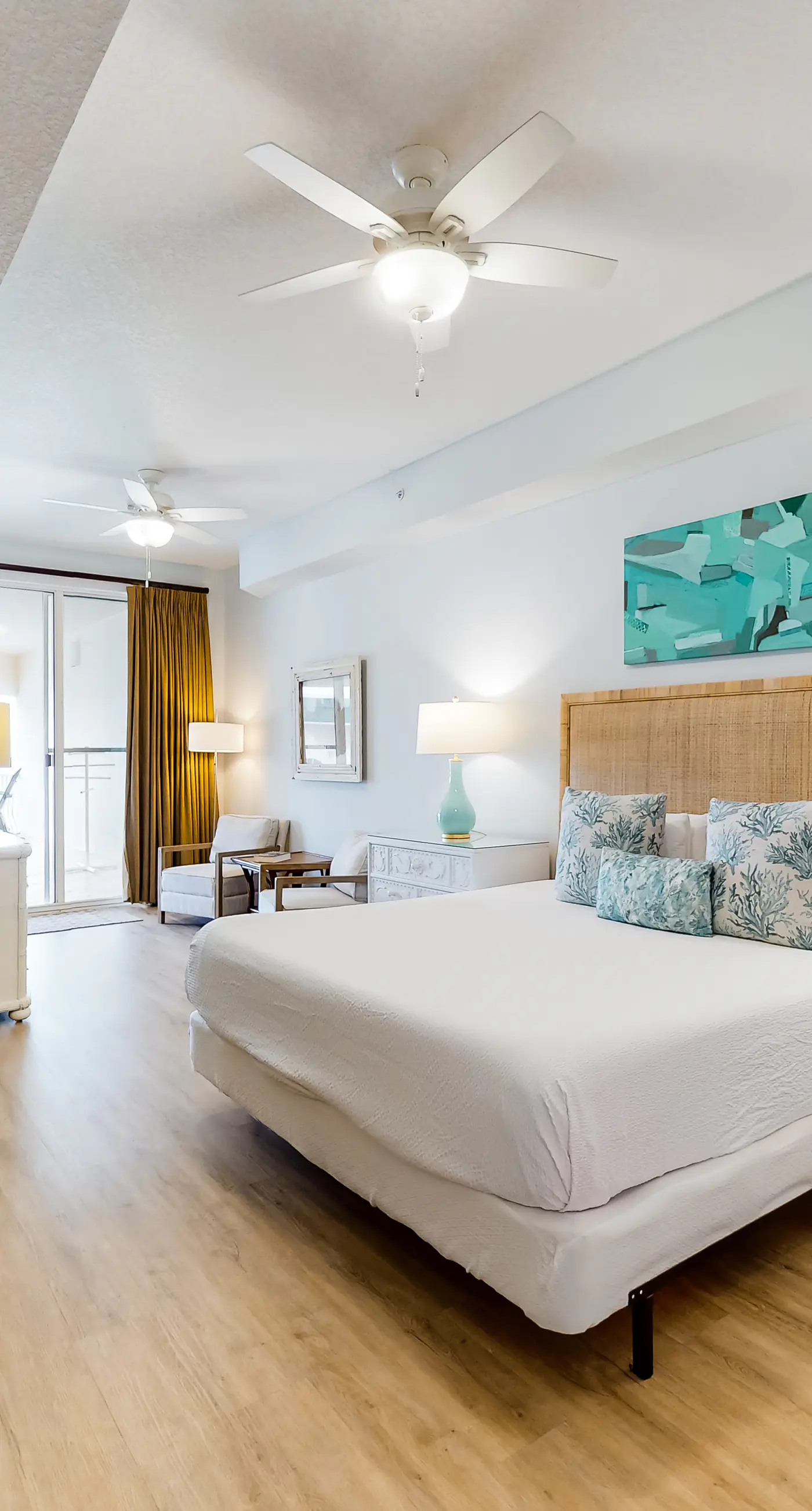 4th-floor condo with beach ambience, lagoon pool, gym, tennis & pickleball