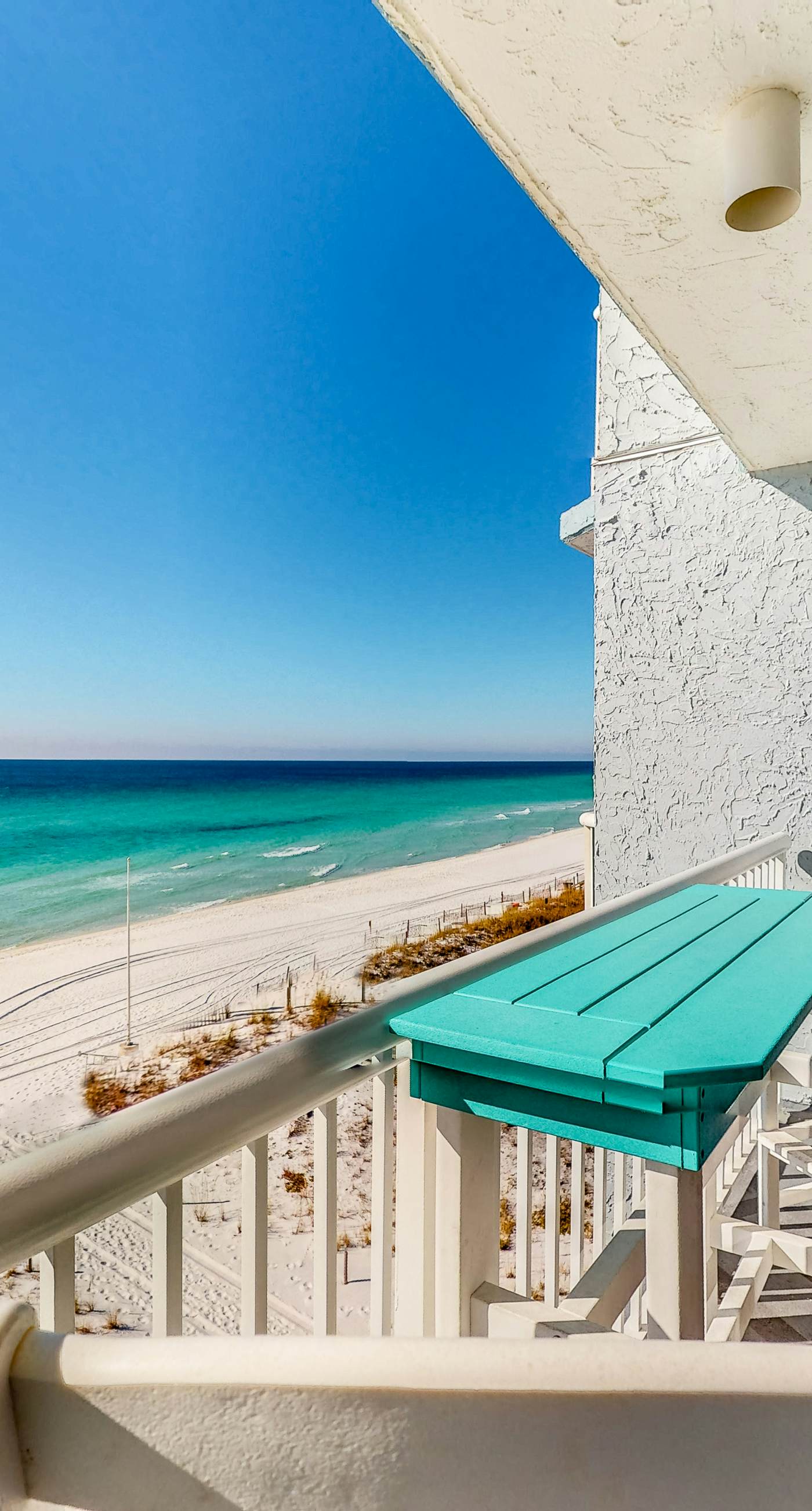 Islander W 603 - Snowbird-friendly oceanfront condo with ocean view, central AC, & beach service