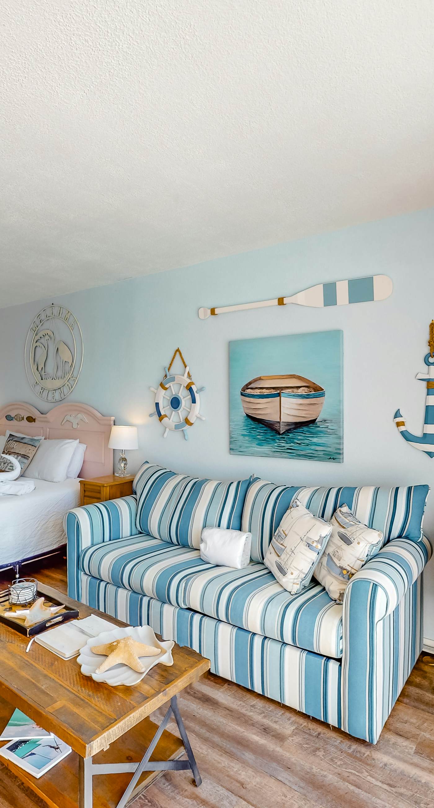 Islander W 603 - Snowbird-friendly oceanfront condo with ocean view, central AC, & beach service