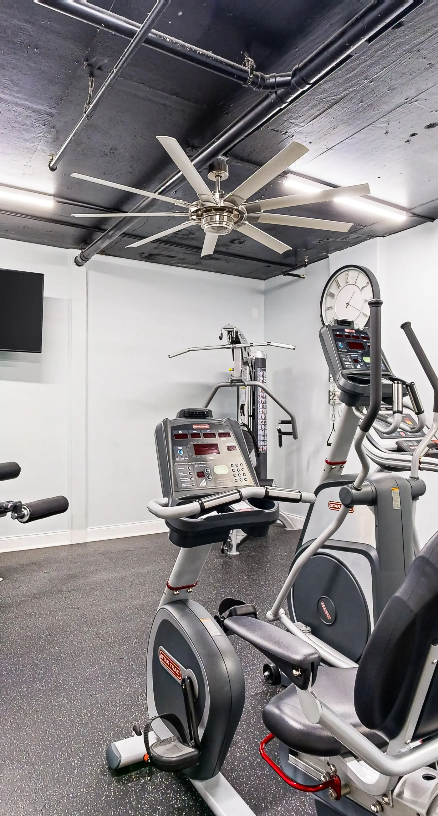 Third floor oceanfront condo with ocean view, pool access, and central AC