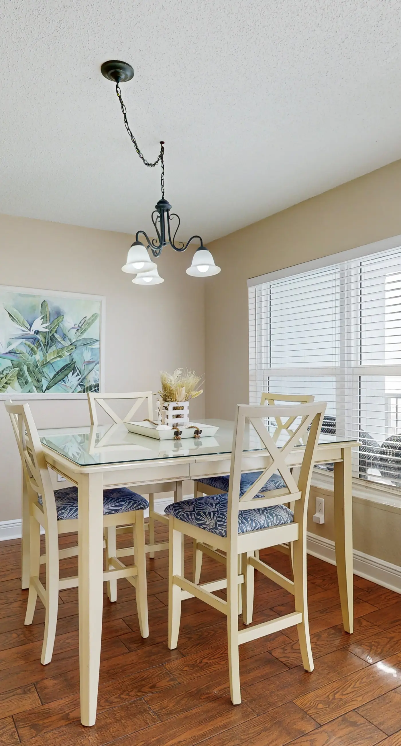 Third floor oceanfront condo with ocean view, pool access, and central AC