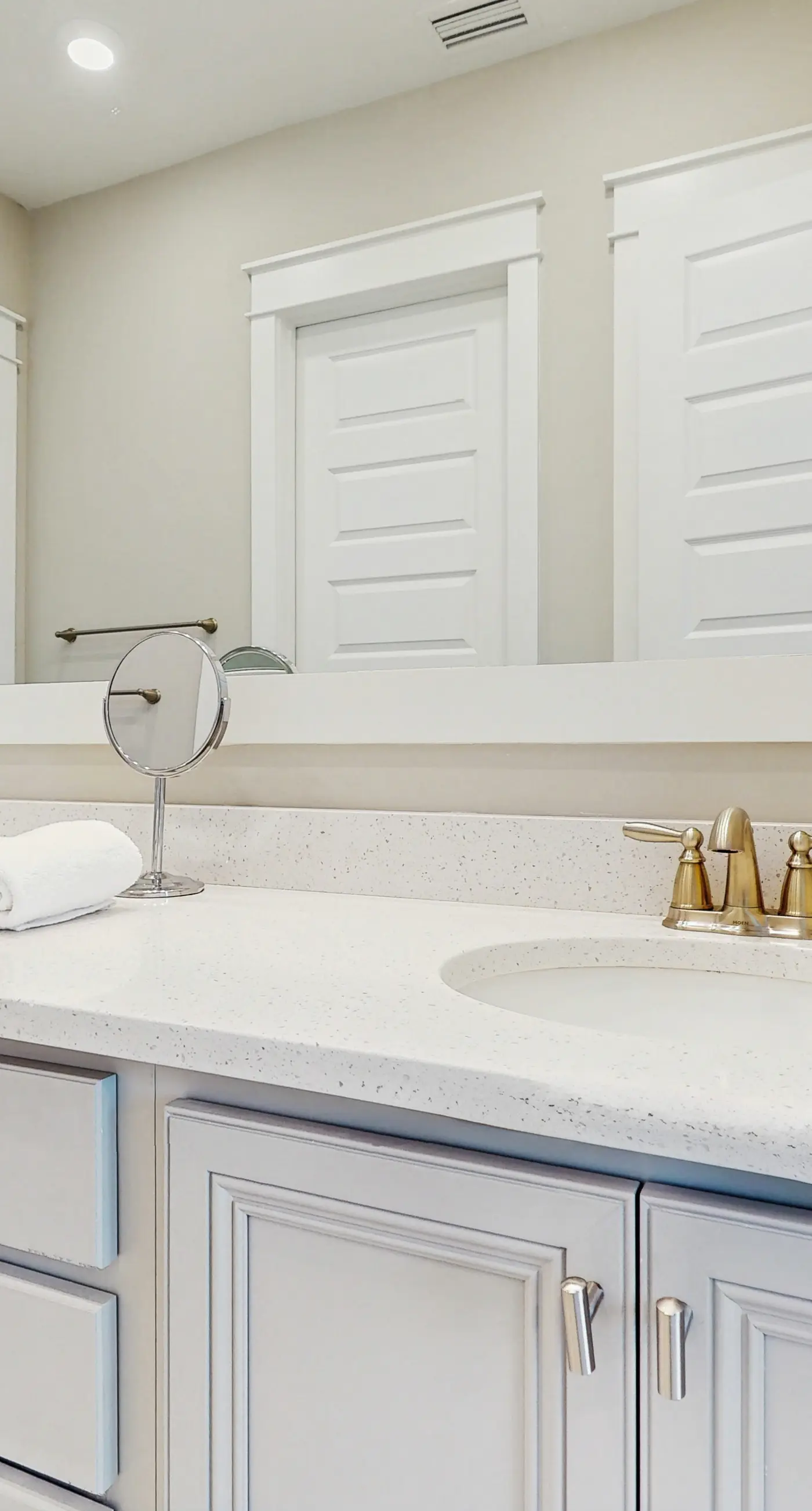 Luxury Prominence Gulf Escape with pool - walk to dining & shops