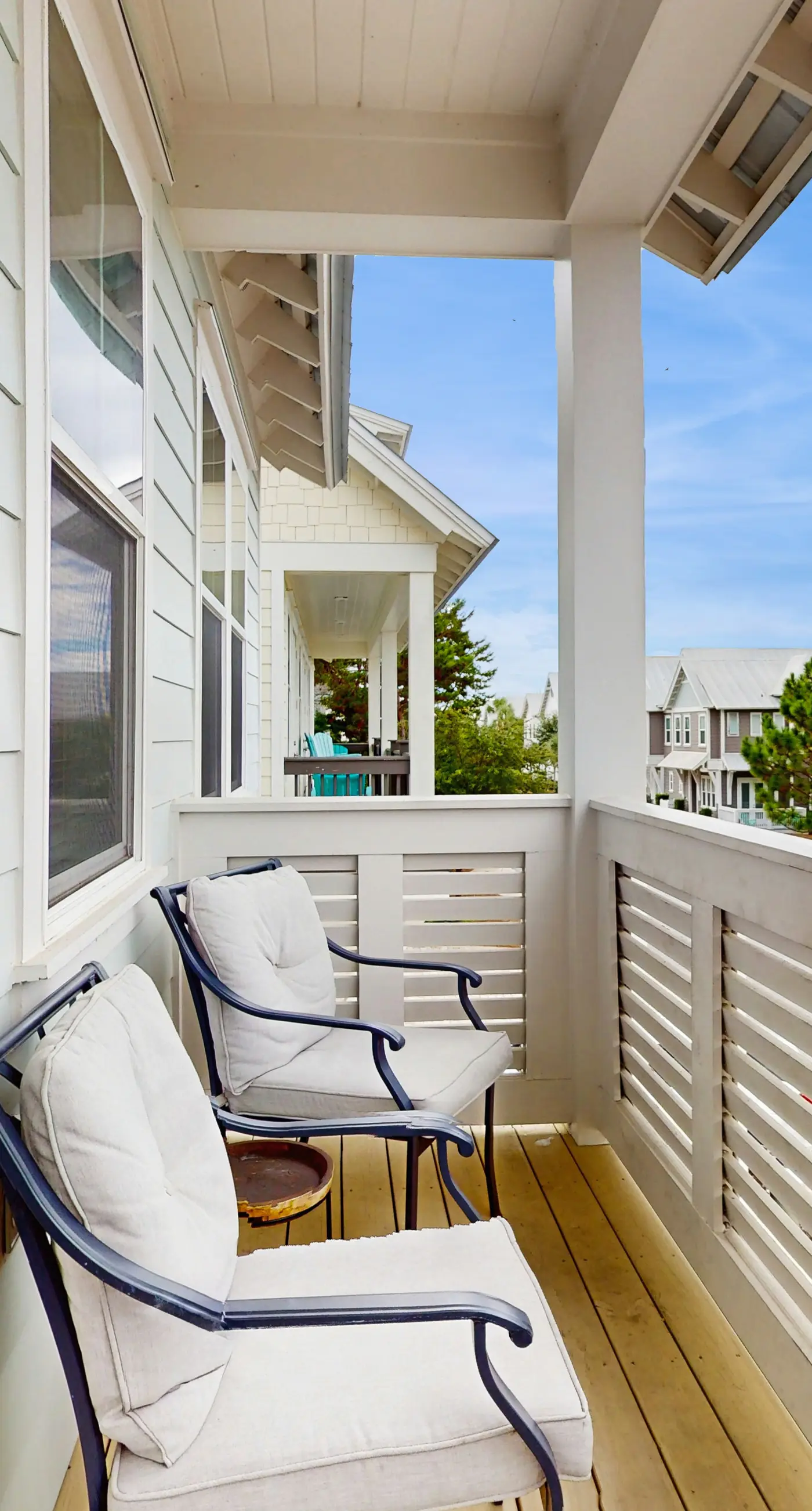 Luxury Prominence Gulf Escape with pool - walk to dining & shops