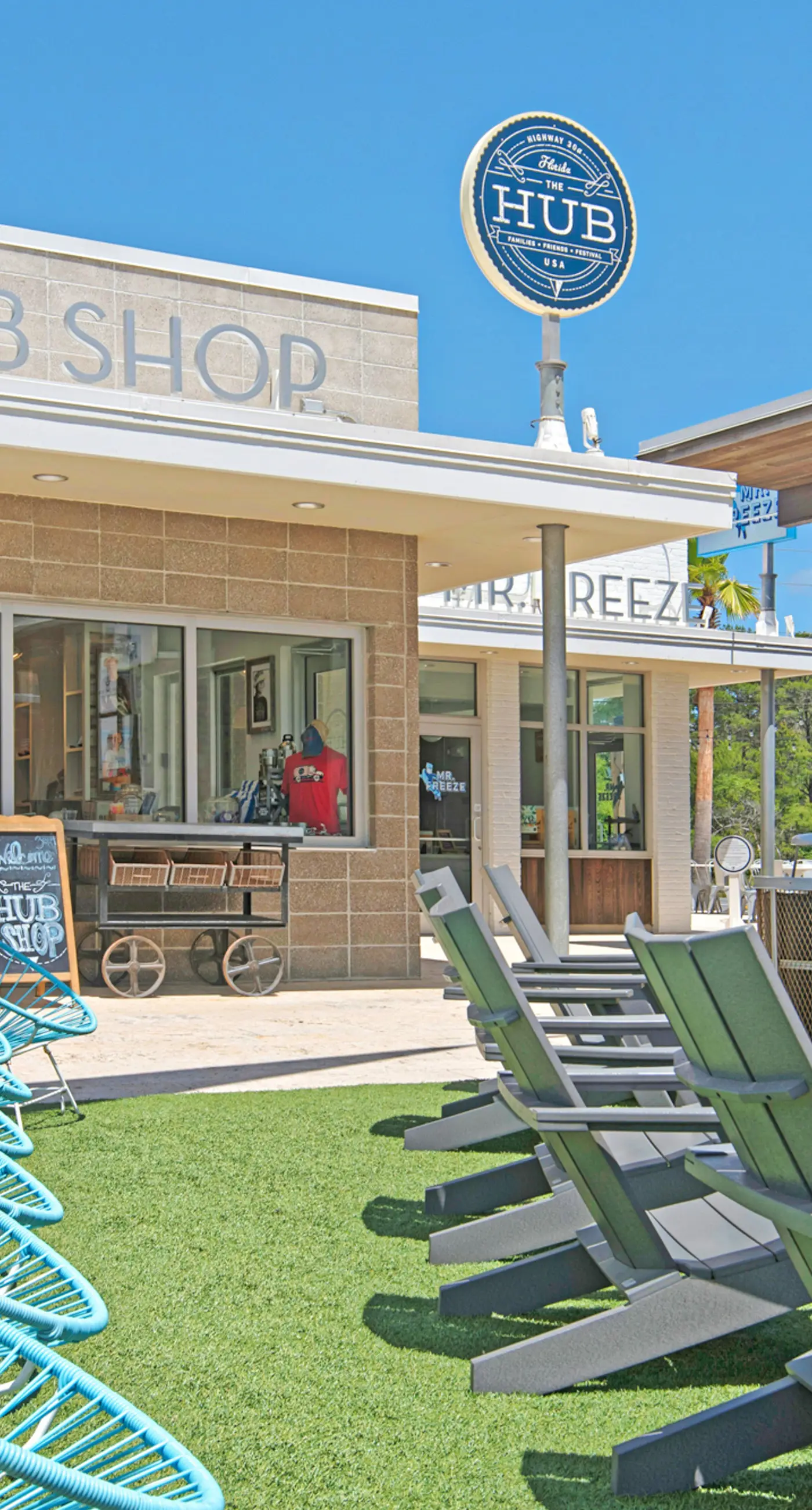 Luxury Prominence Gulf Escape with pool - walk to dining & shops