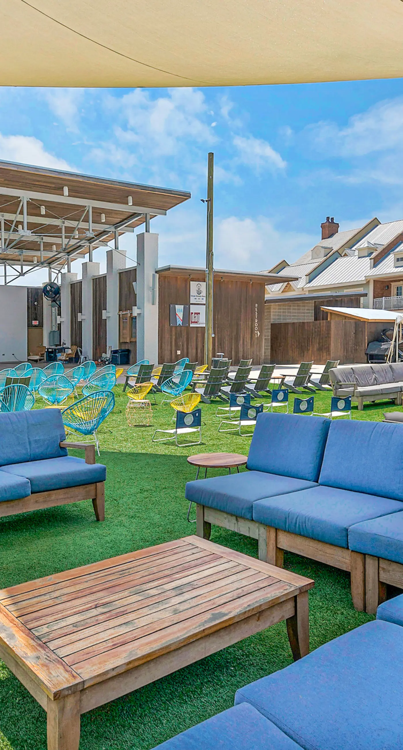 Luxury Prominence Gulf Escape with pool - walk to dining & shops