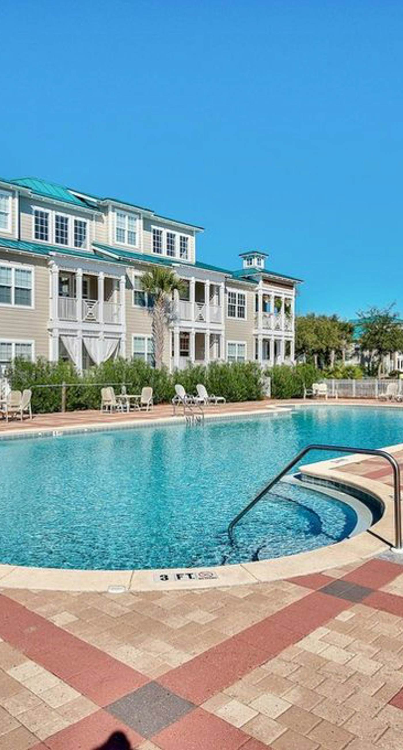 Gorgeous, private, coastal home with a shared pool, fitness room