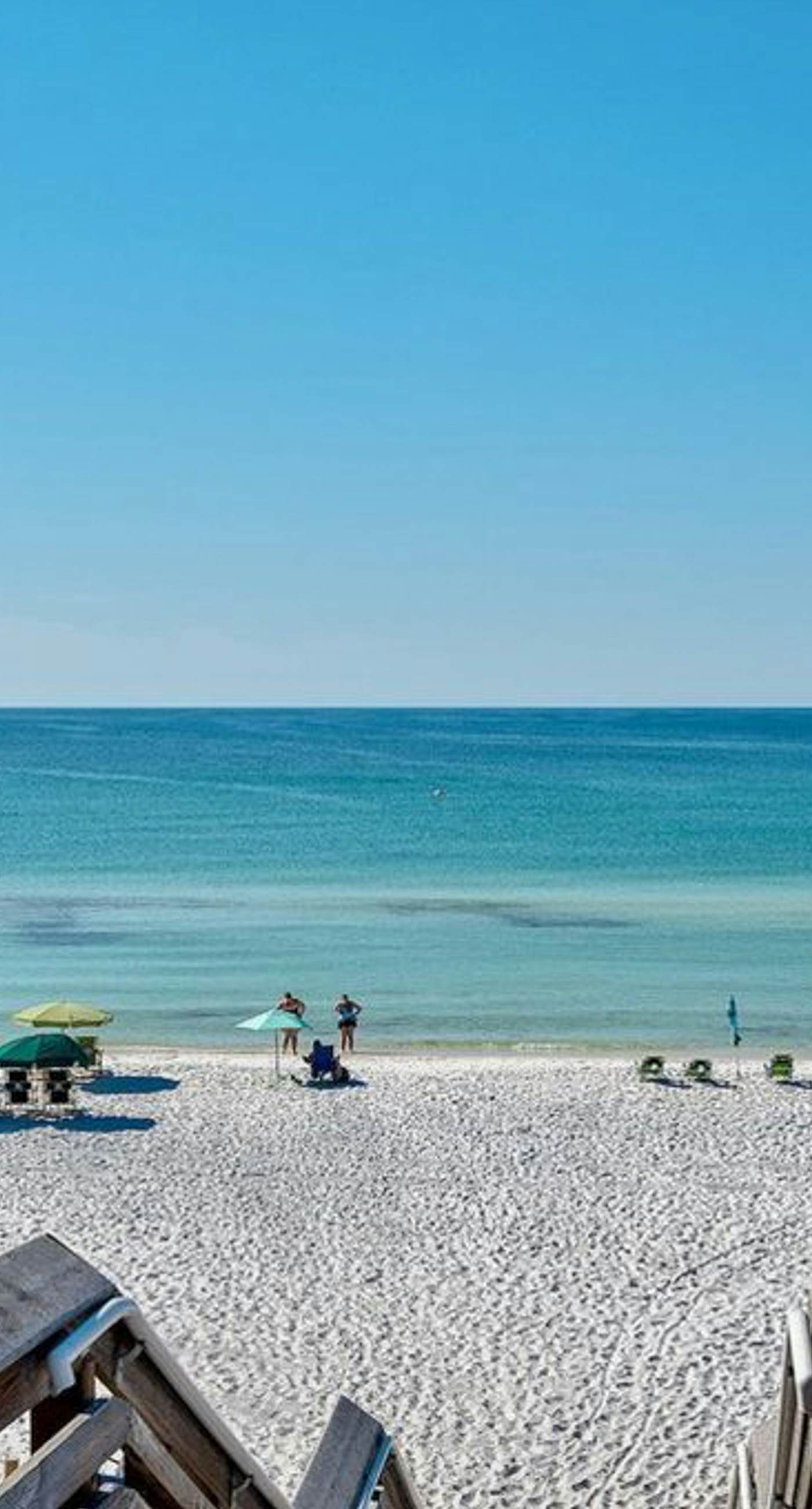 Gorgeous, private, coastal home with a shared pool, fitness room