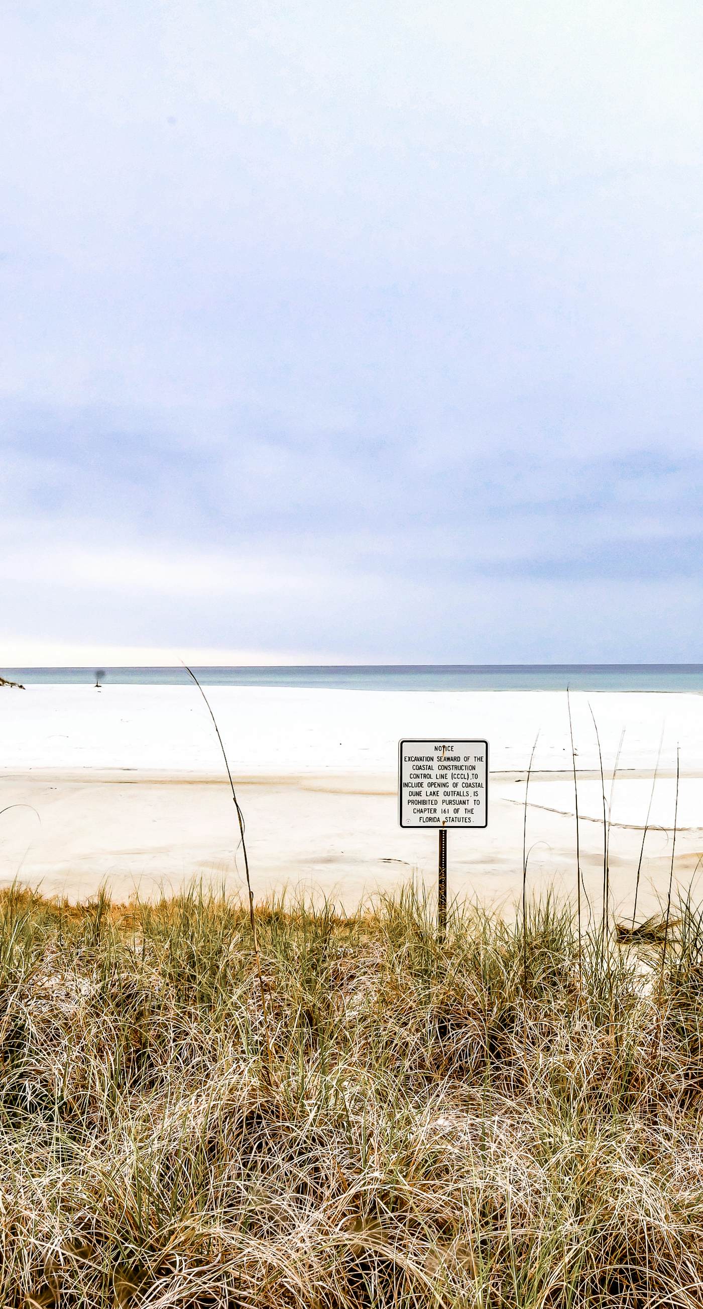 Picturesque gulf-front condo on 30A Steps to beach Charcoal grills on-site
