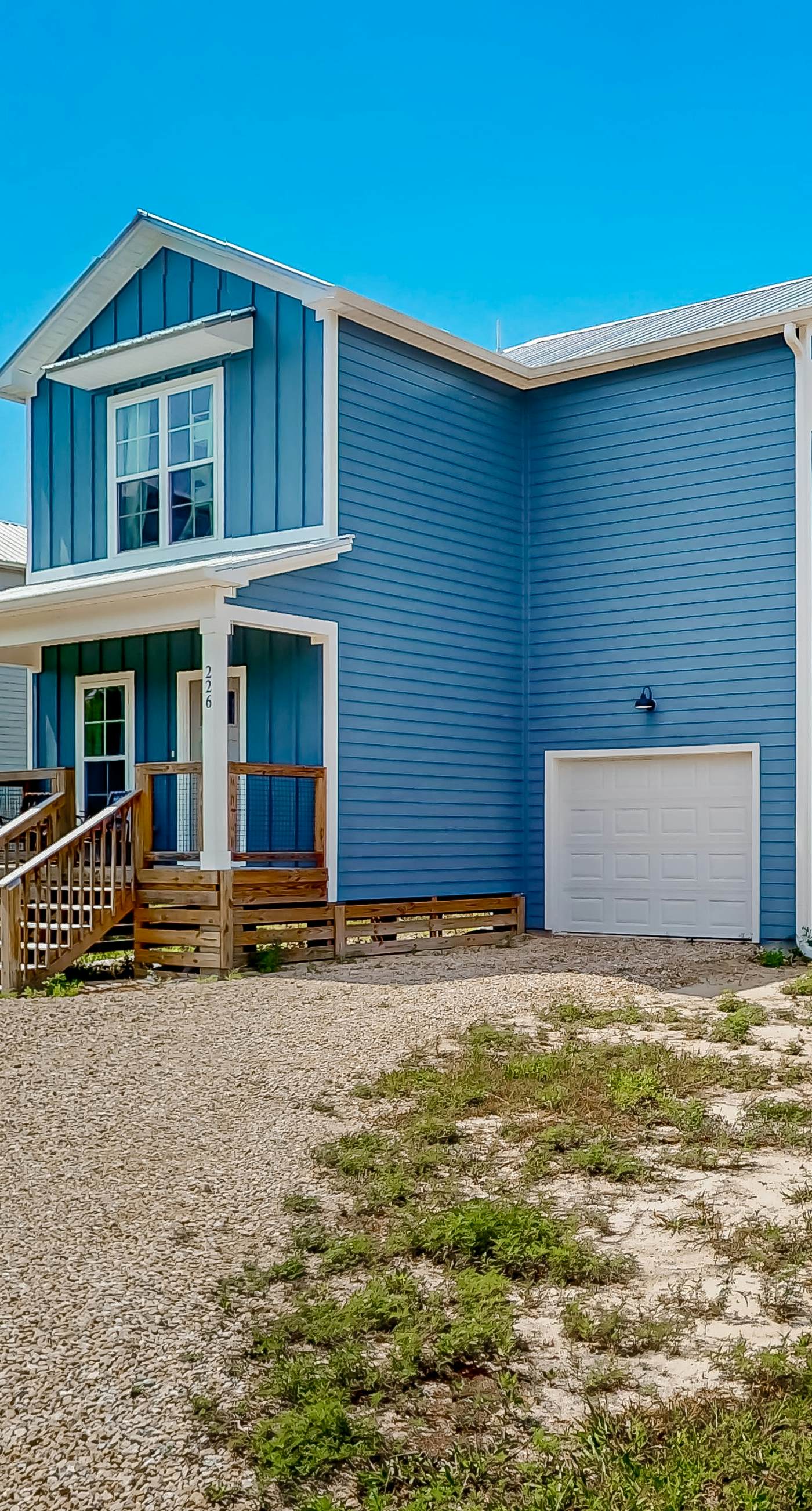 Dog-Friendly Home with WIFI and Washer/Dryer, stunning lake views