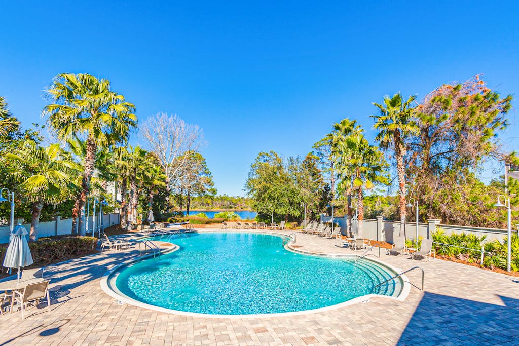 Brand-new house on Powell Lake near beach & 30A with pool, W&D, & gym