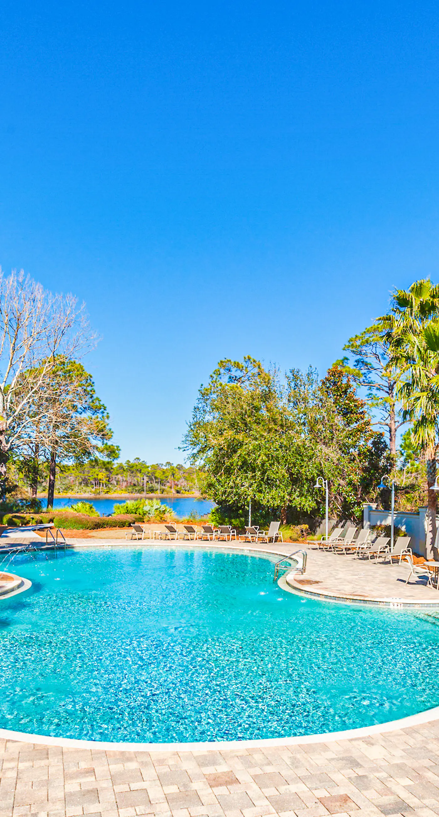 Brand-new house on Powell Lake near beach & 30A with pool, W&D, & gym