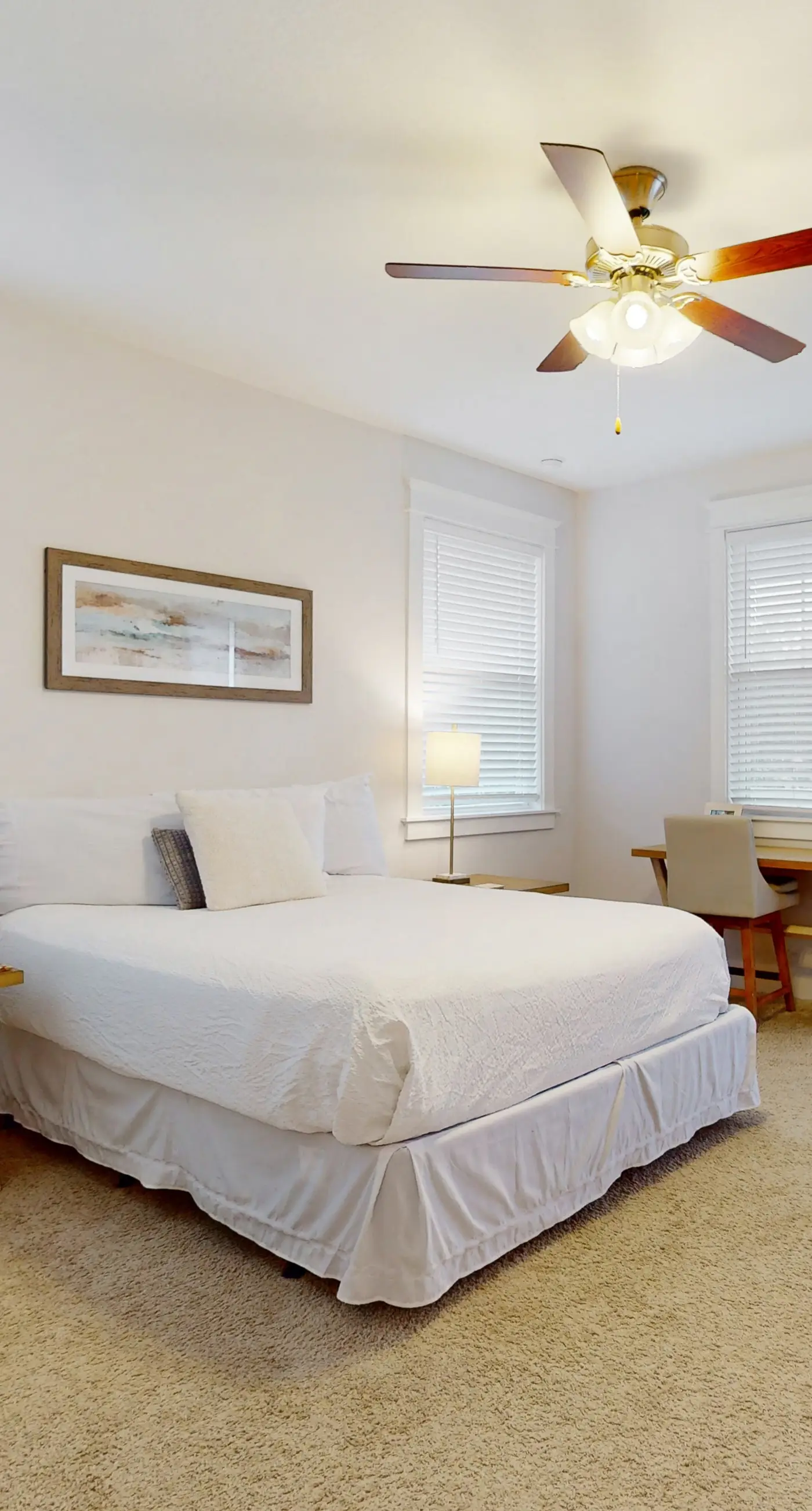 Brand-new house on Powell Lake near beach & 30A with pool, W&D, & gym