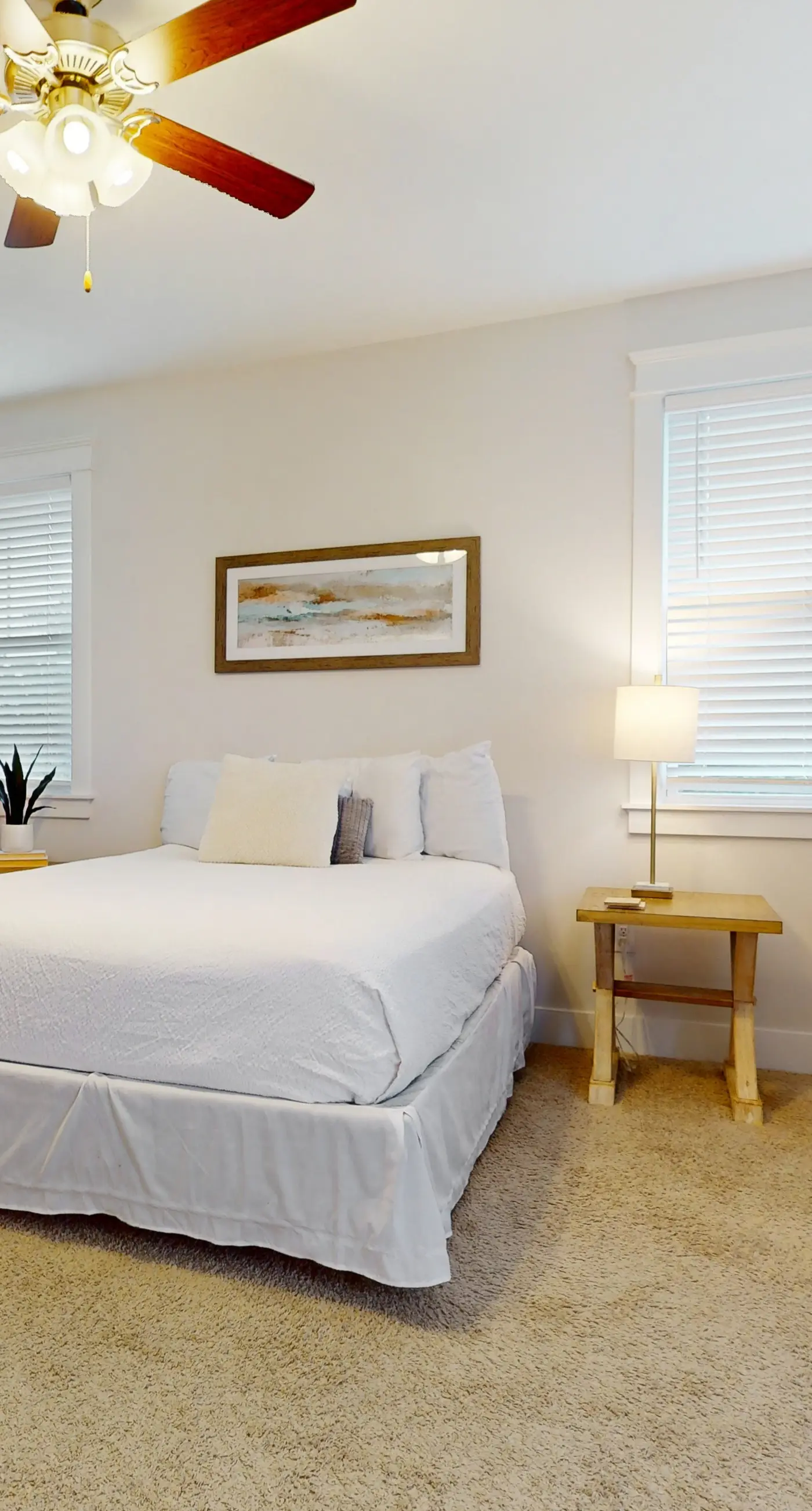 Brand-new house on Powell Lake near beach & 30A with pool, W&D, & gym