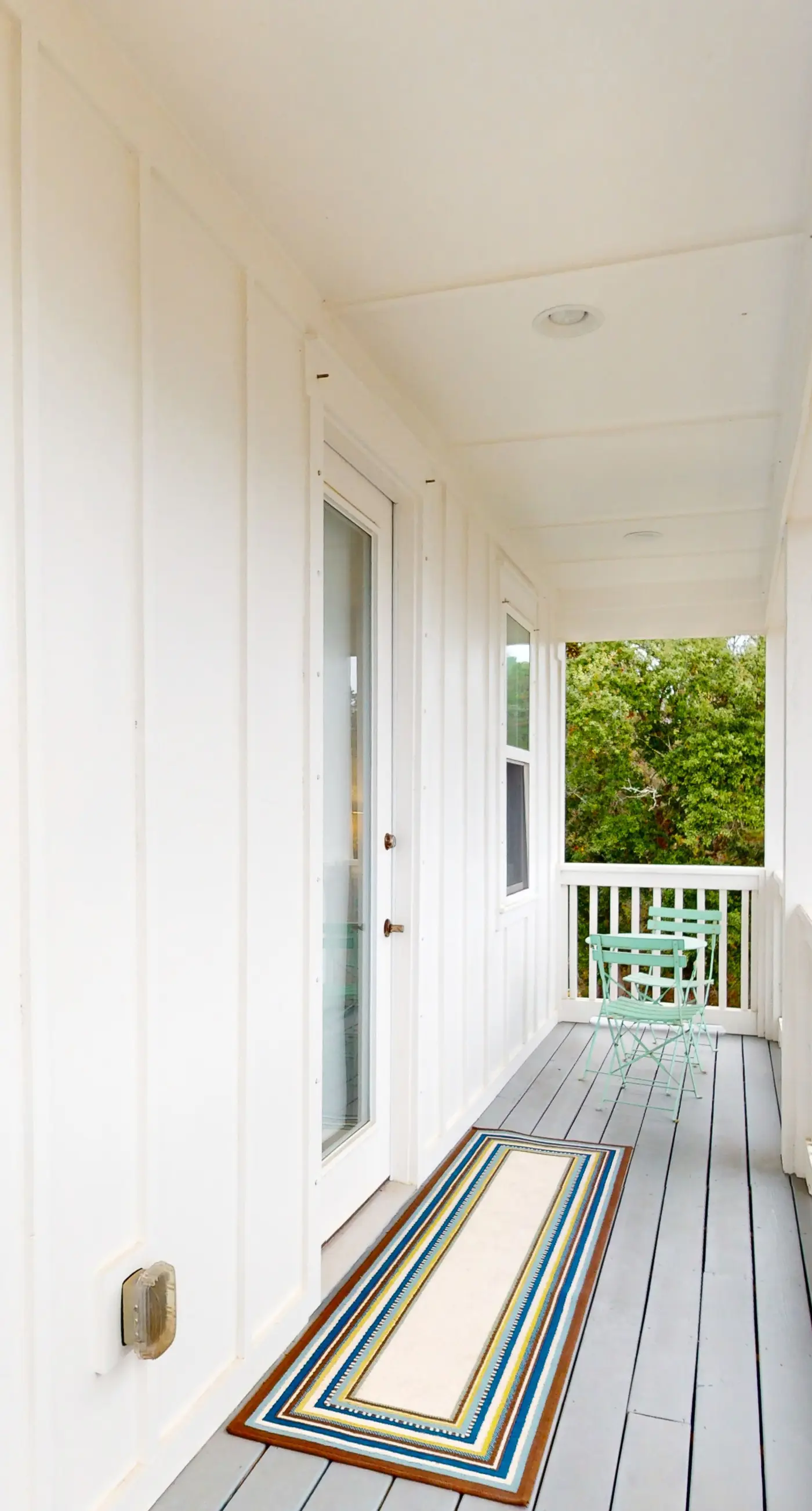 Brand-new house on Powell Lake near beach & 30A with pool, W&D, & gym