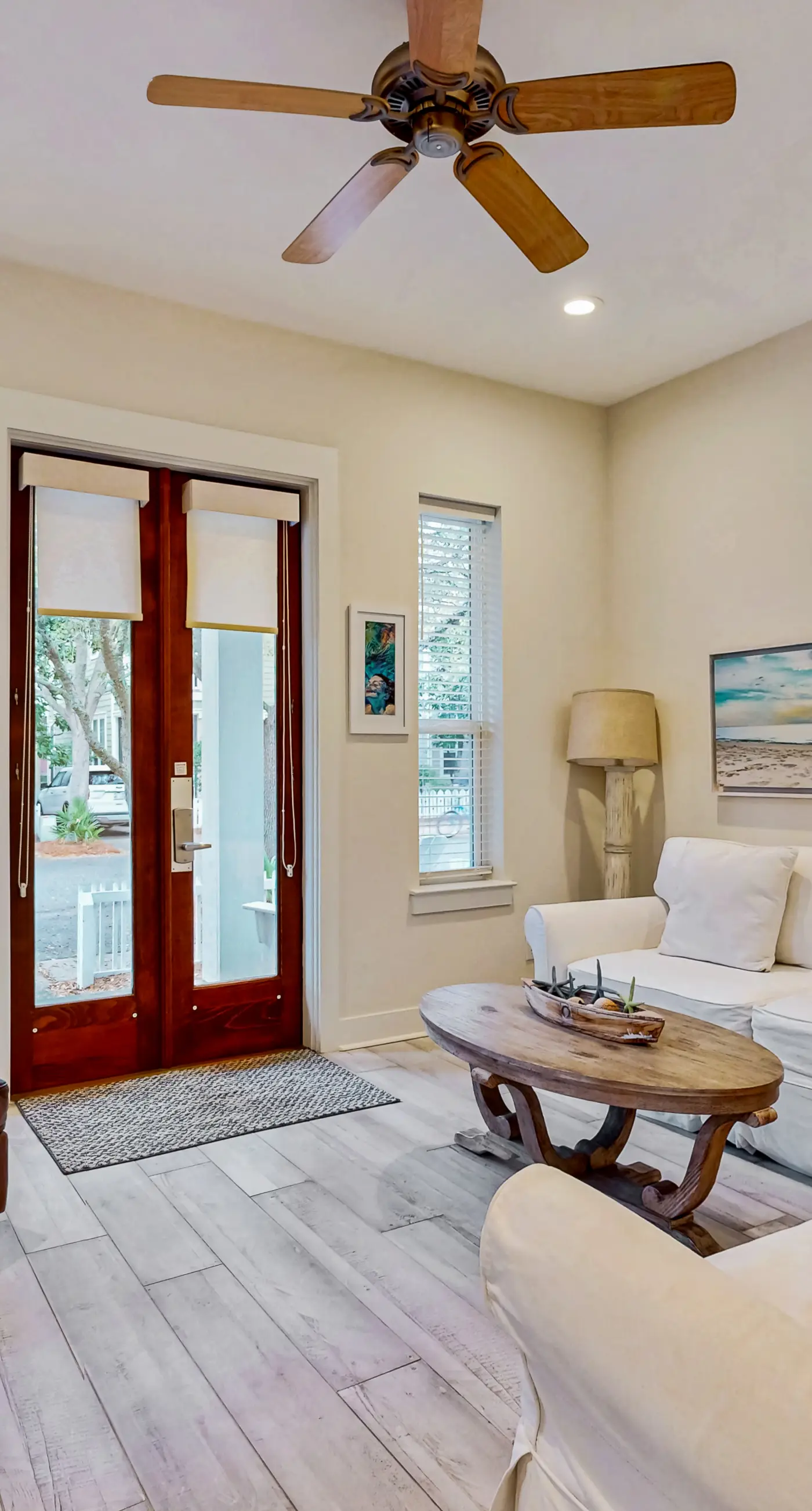 Serene home w/ private beach access, screened porch & 2 community pools