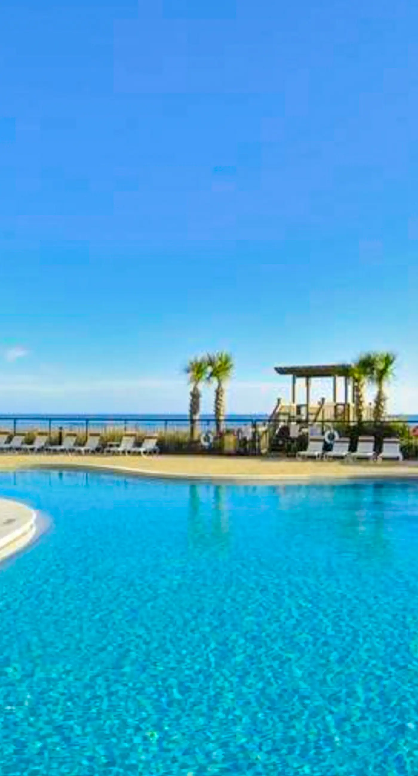 12th-floor Gulf-front condo with amazing views, pools, gym & hot tub