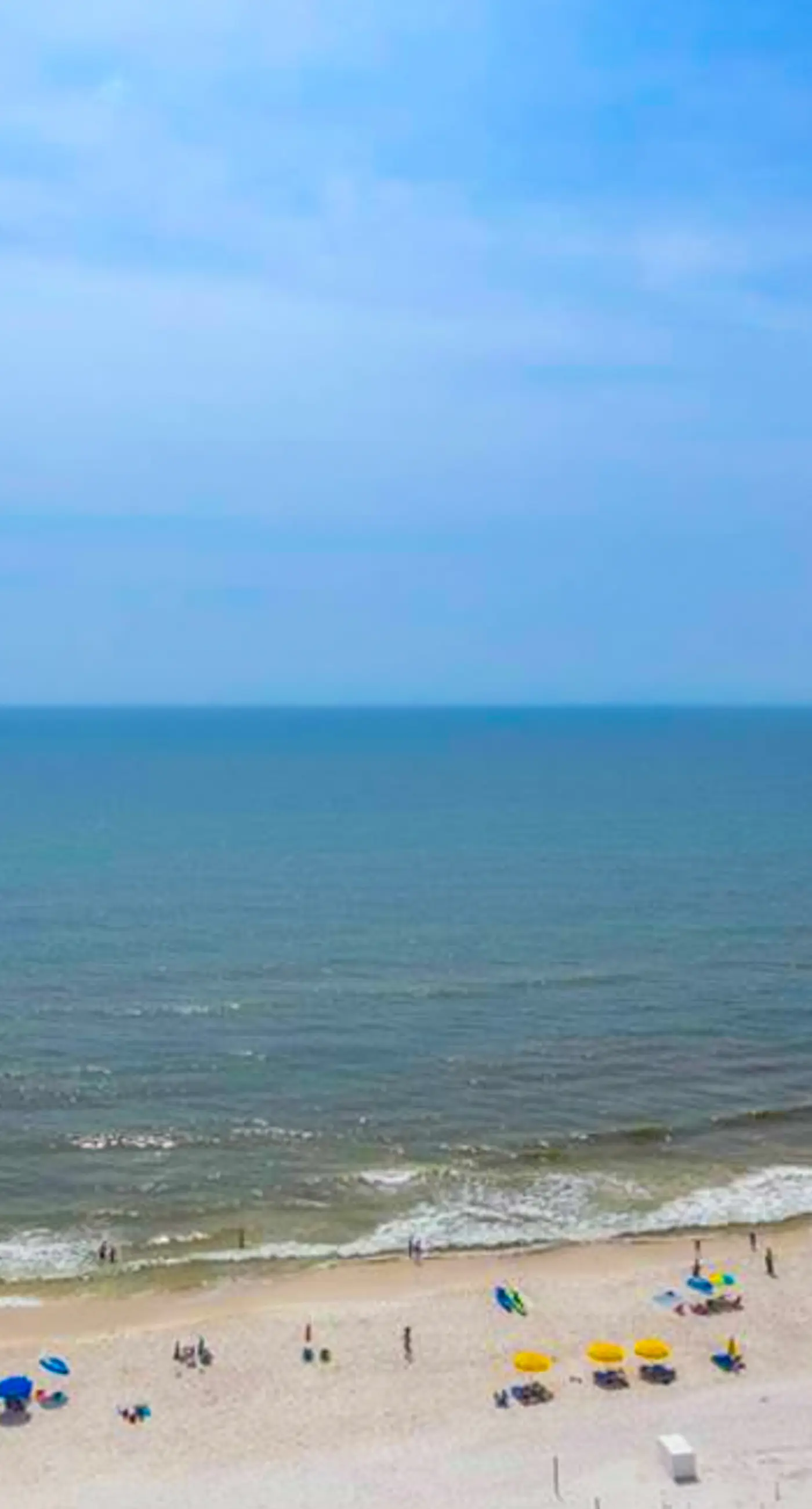 12th-floor Gulf-front condo with amazing views, pools, gym & hot tub