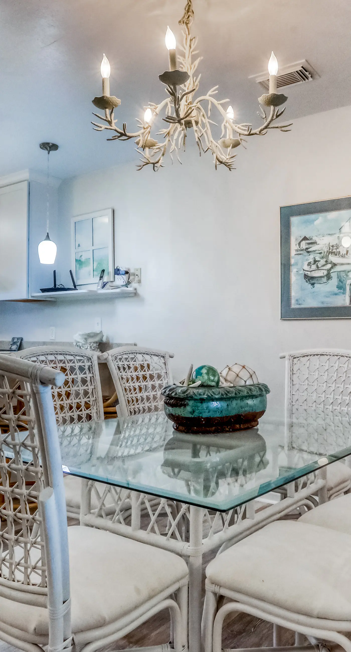 Gulf-front townhome with gorgeous beach access, 4 Gulf-view decks, shared pools