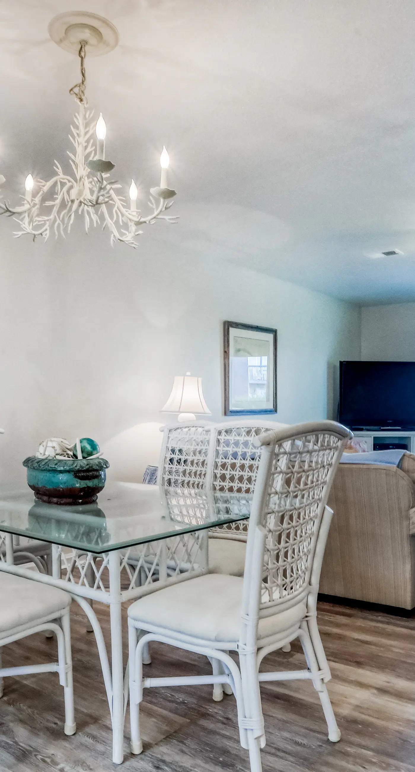 Gulf-front townhome with gorgeous beach access, 4 Gulf-view decks, shared pools