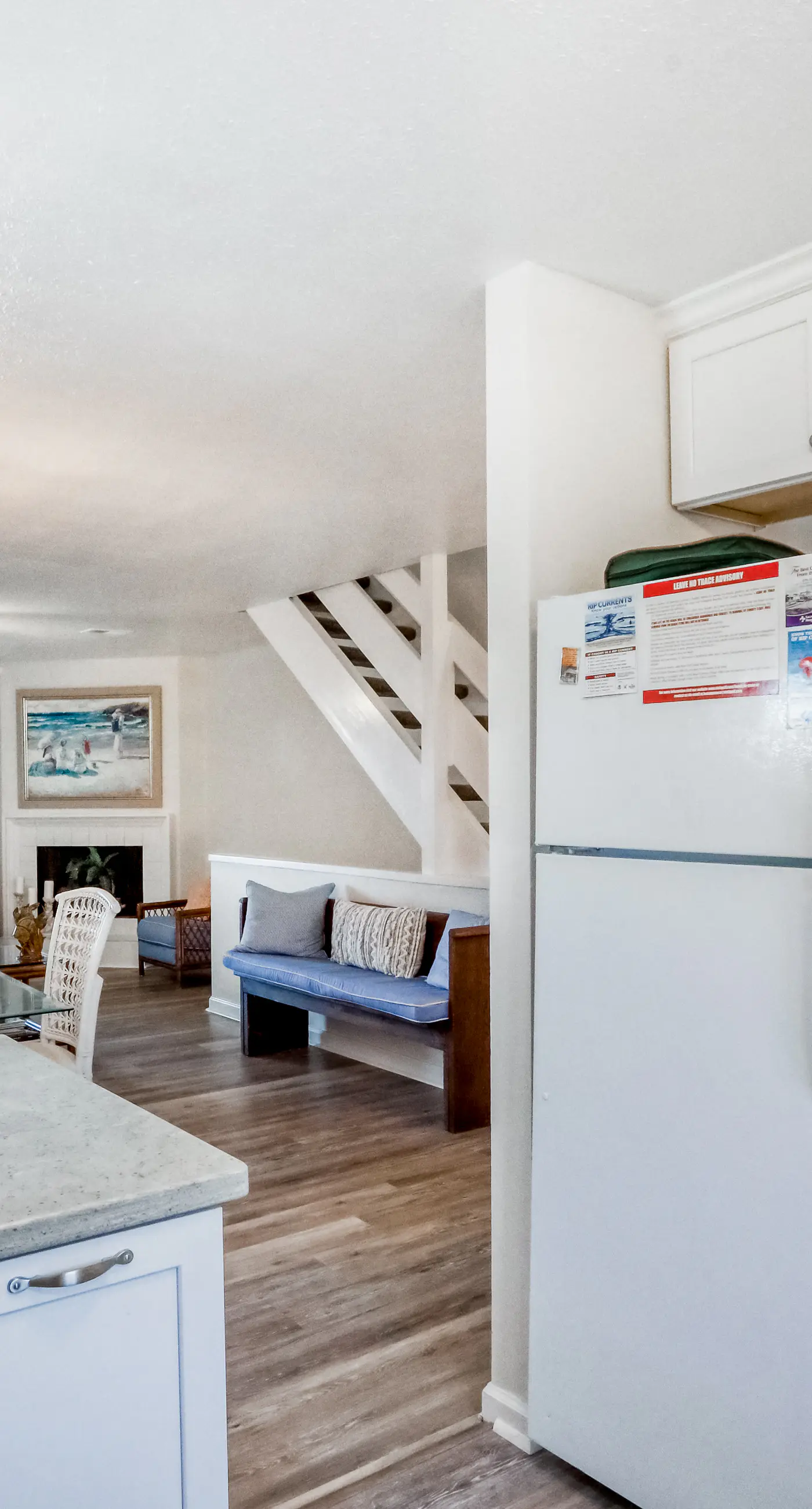 Gulf-front townhome with gorgeous beach access, 4 Gulf-view decks, shared pools
