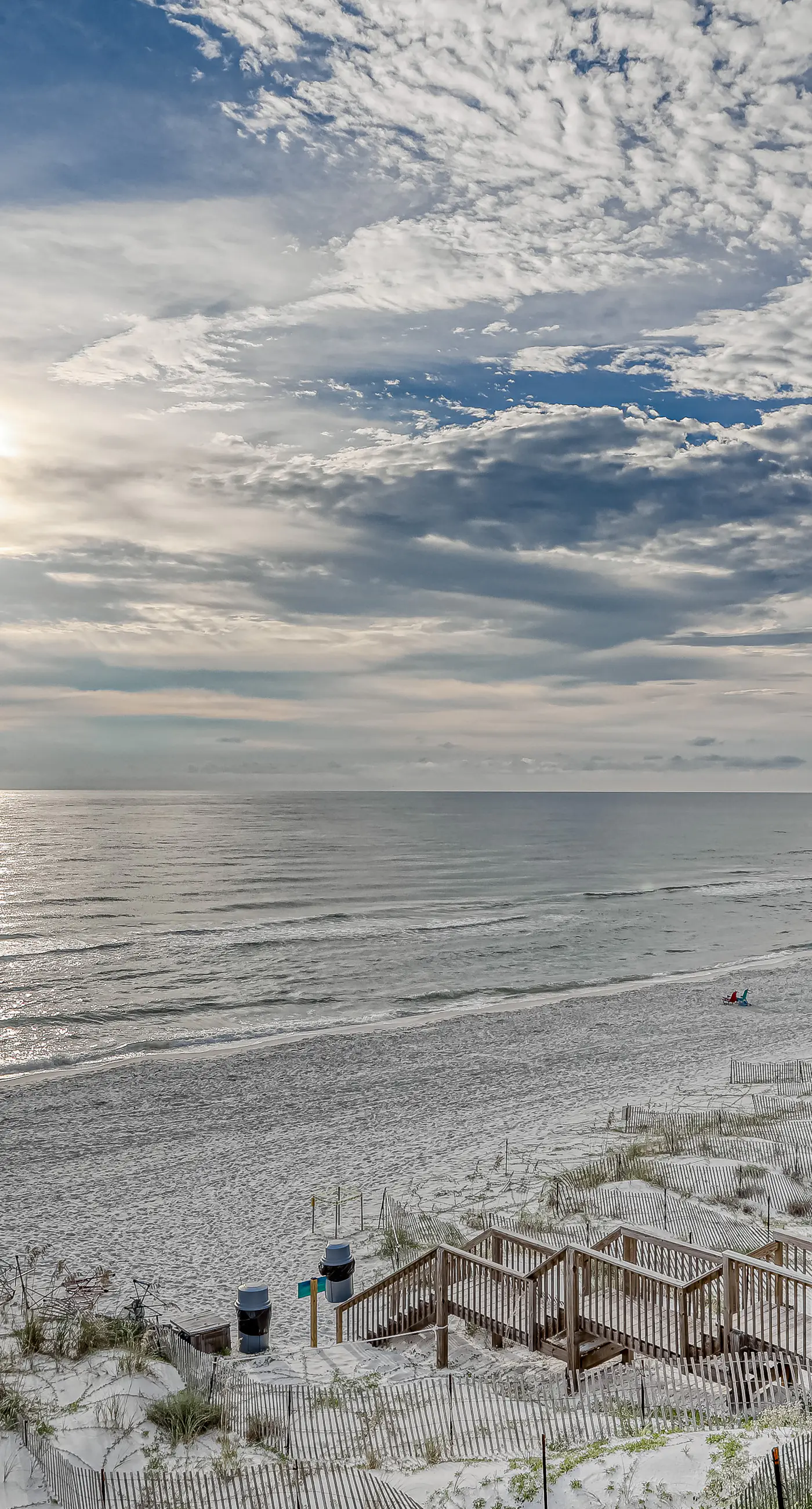 Gulf-front townhome with gorgeous beach access, 4 Gulf-view decks, shared pools
