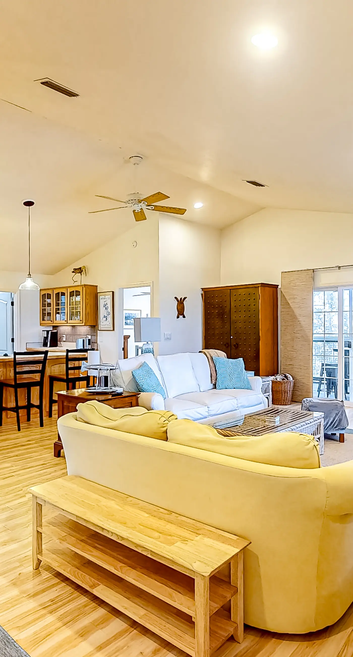 Beautiful dog-friendly home with screened porch & pool access in great location