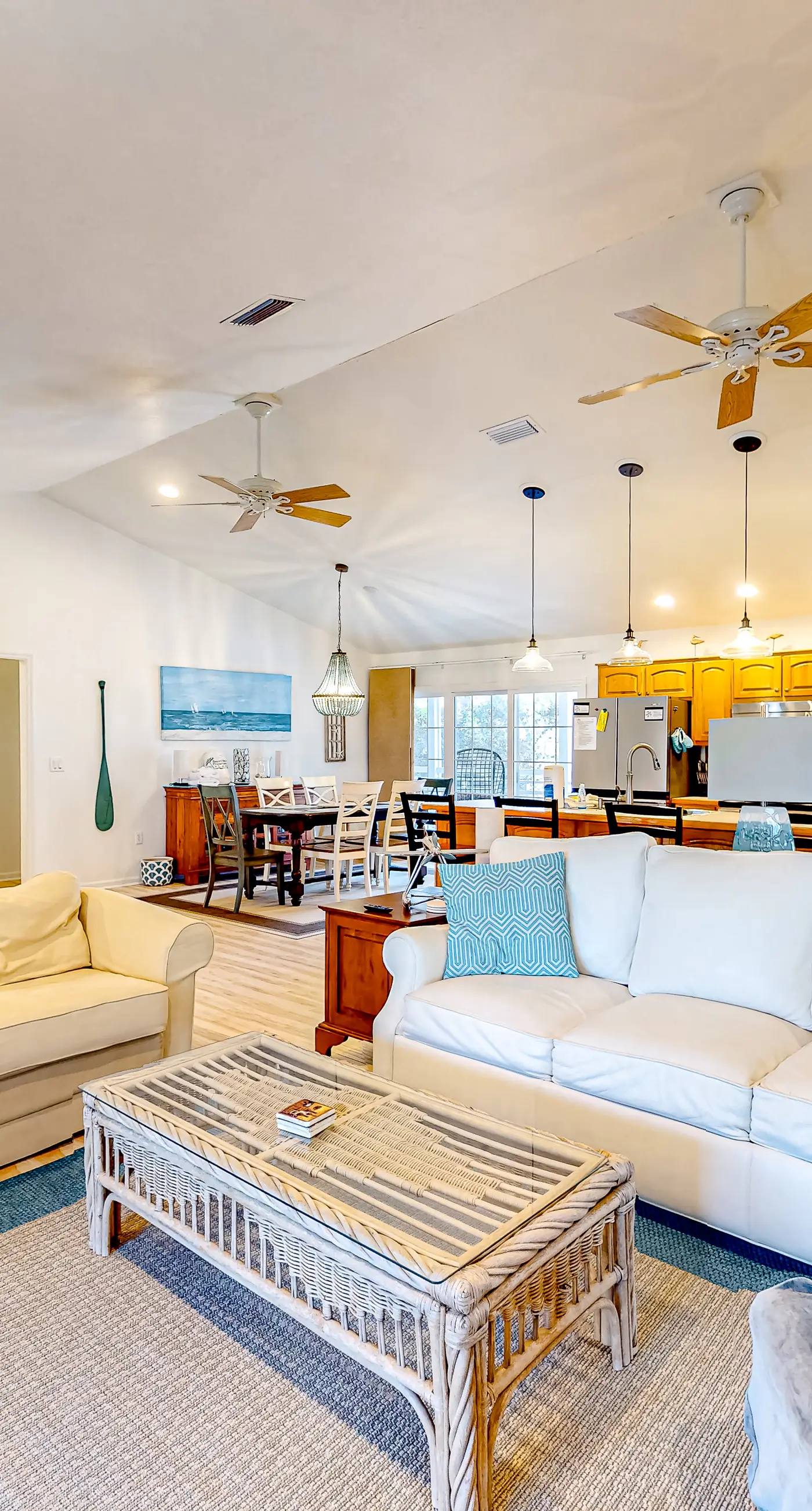 Beautiful dog-friendly home with screened porch & pool access in great location