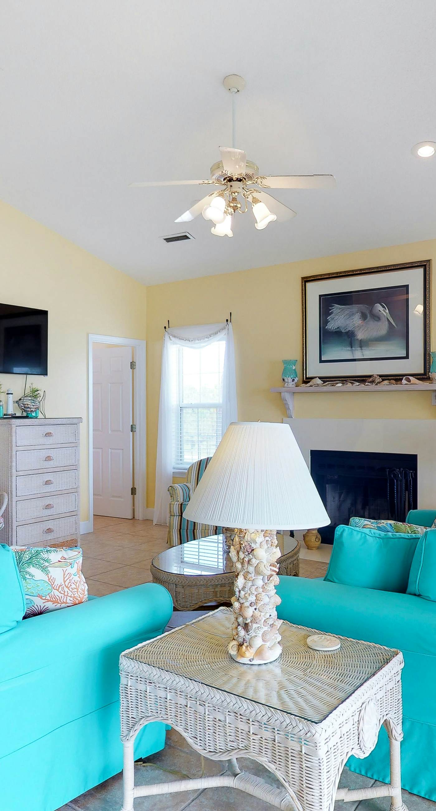 Bayfront home on the East End with private heated pool, fishing pier & deck