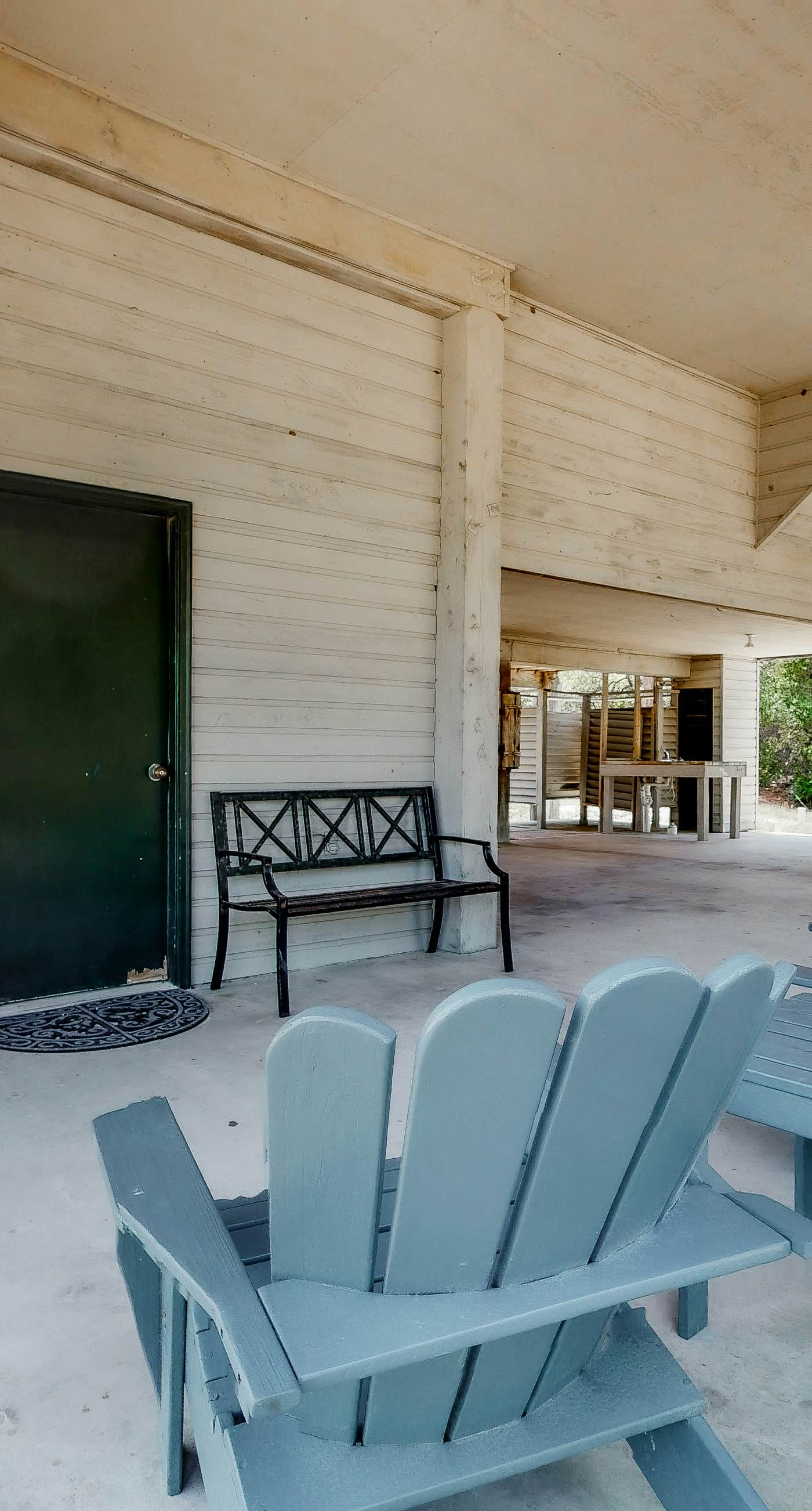 Dog-friendly home near the beach with beach gear, on-site pool & tennis