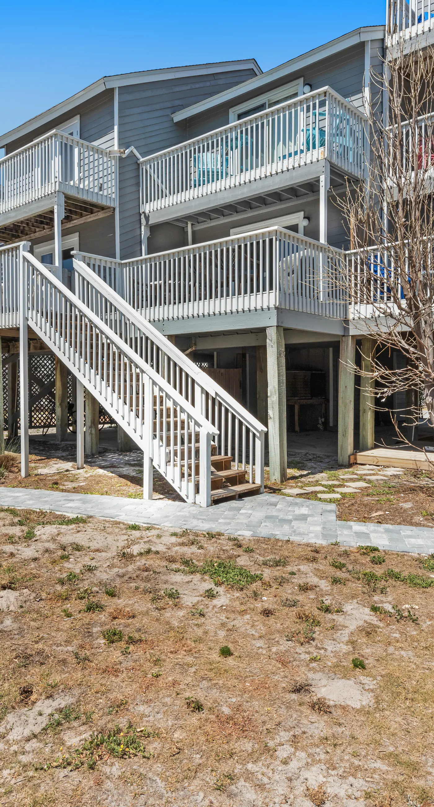 Dog-friendly townhome in private community with pool - near beach