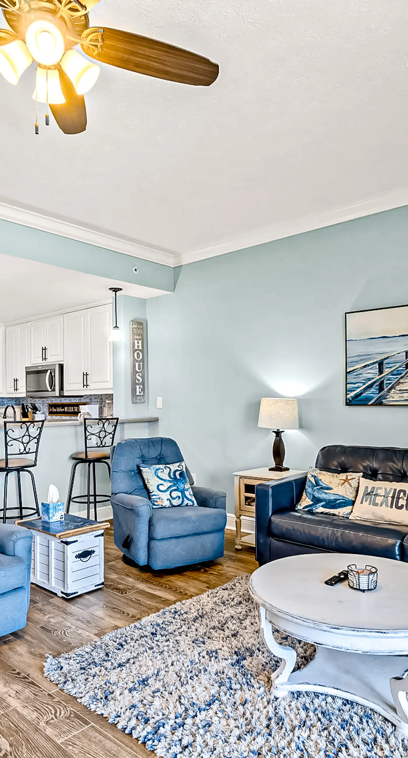 Fourth Floor Condo with Shared Pool, Ocean View, High-Speed WiFi, & Washer/Dryer