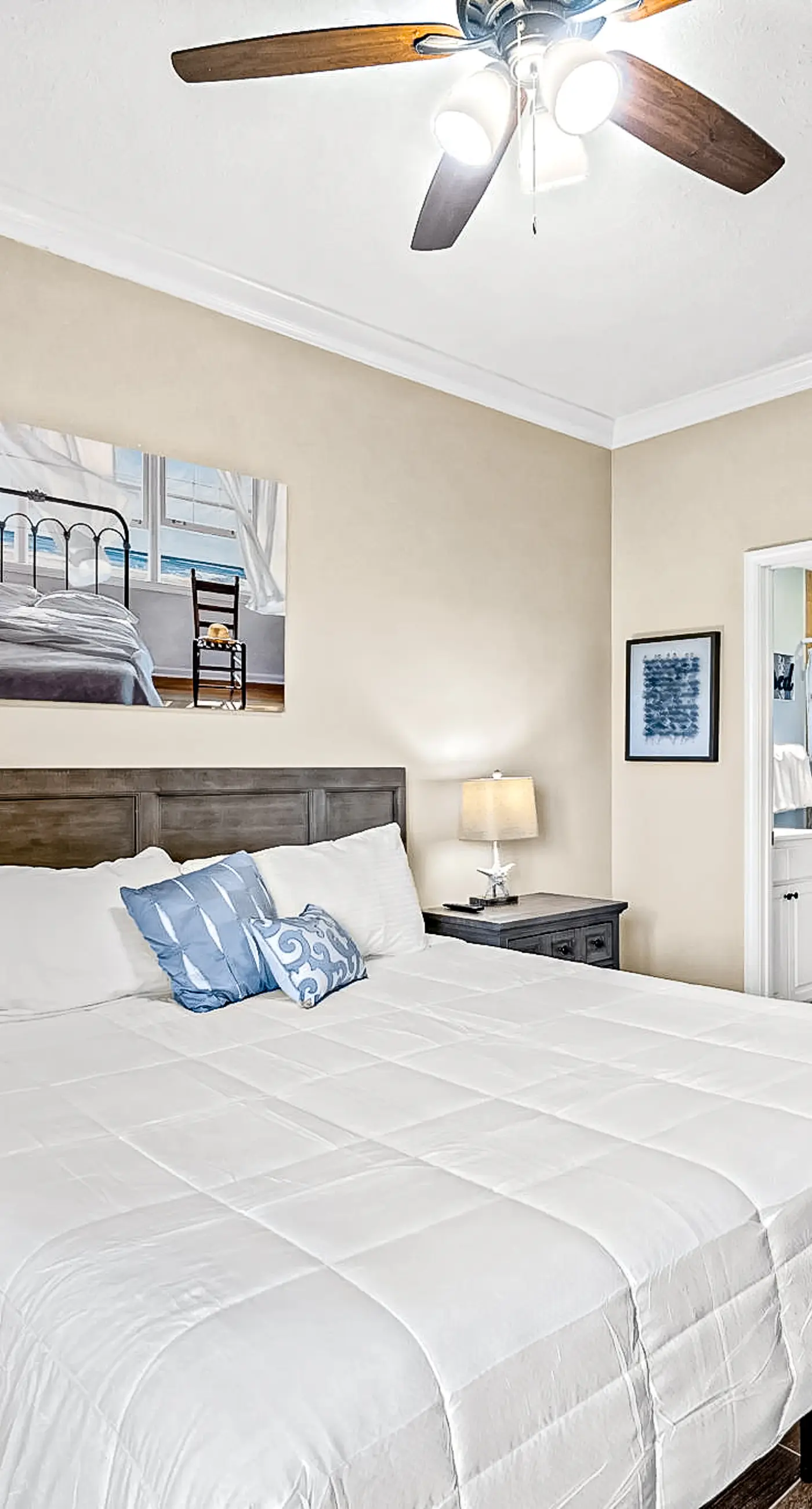 Fourth Floor Condo with Shared Pool, Ocean View, High-Speed WiFi, & Washer/Dryer