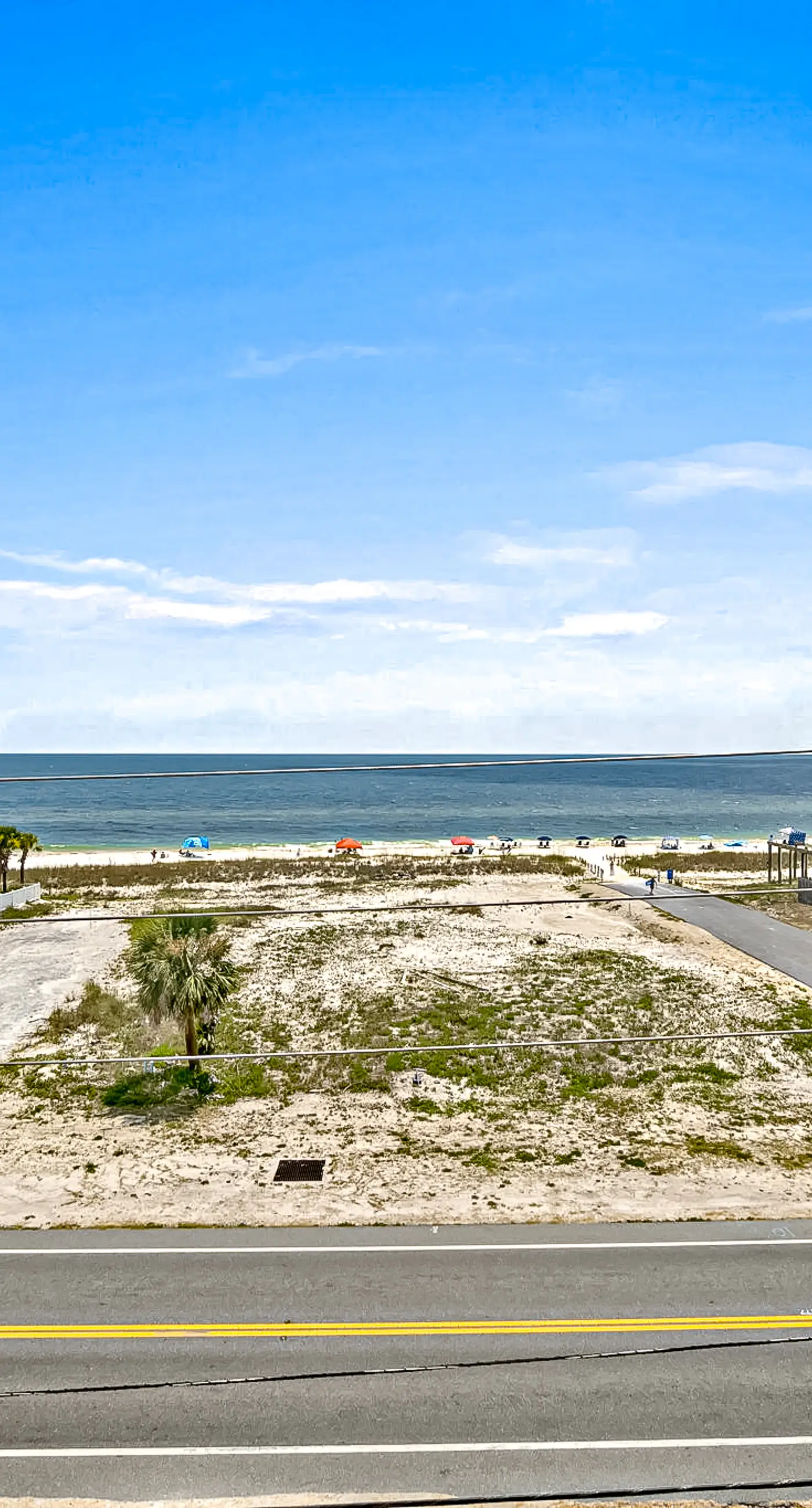 Fourth Floor Condo with Shared Pool, Ocean View, High-Speed WiFi, & Washer/Dryer