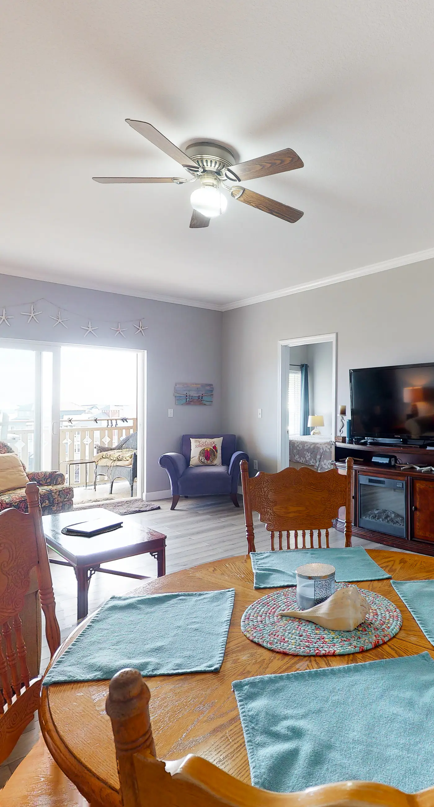 Charming Condo at Waterside with Shared Pool, Hot Tub, Free WiFi, and AC