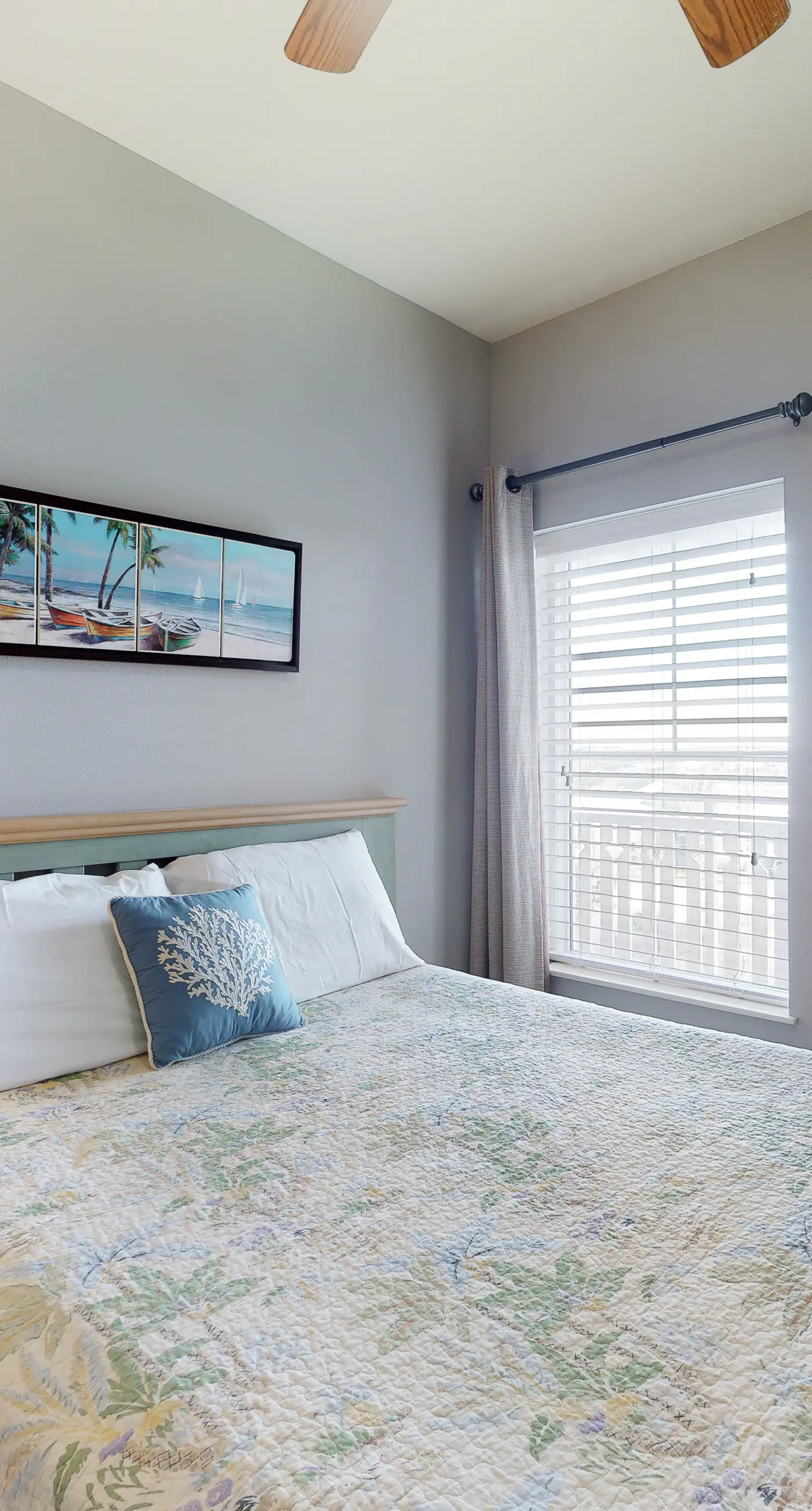 Charming Condo at Waterside with Shared Pool, Hot Tub, Free WiFi, and AC